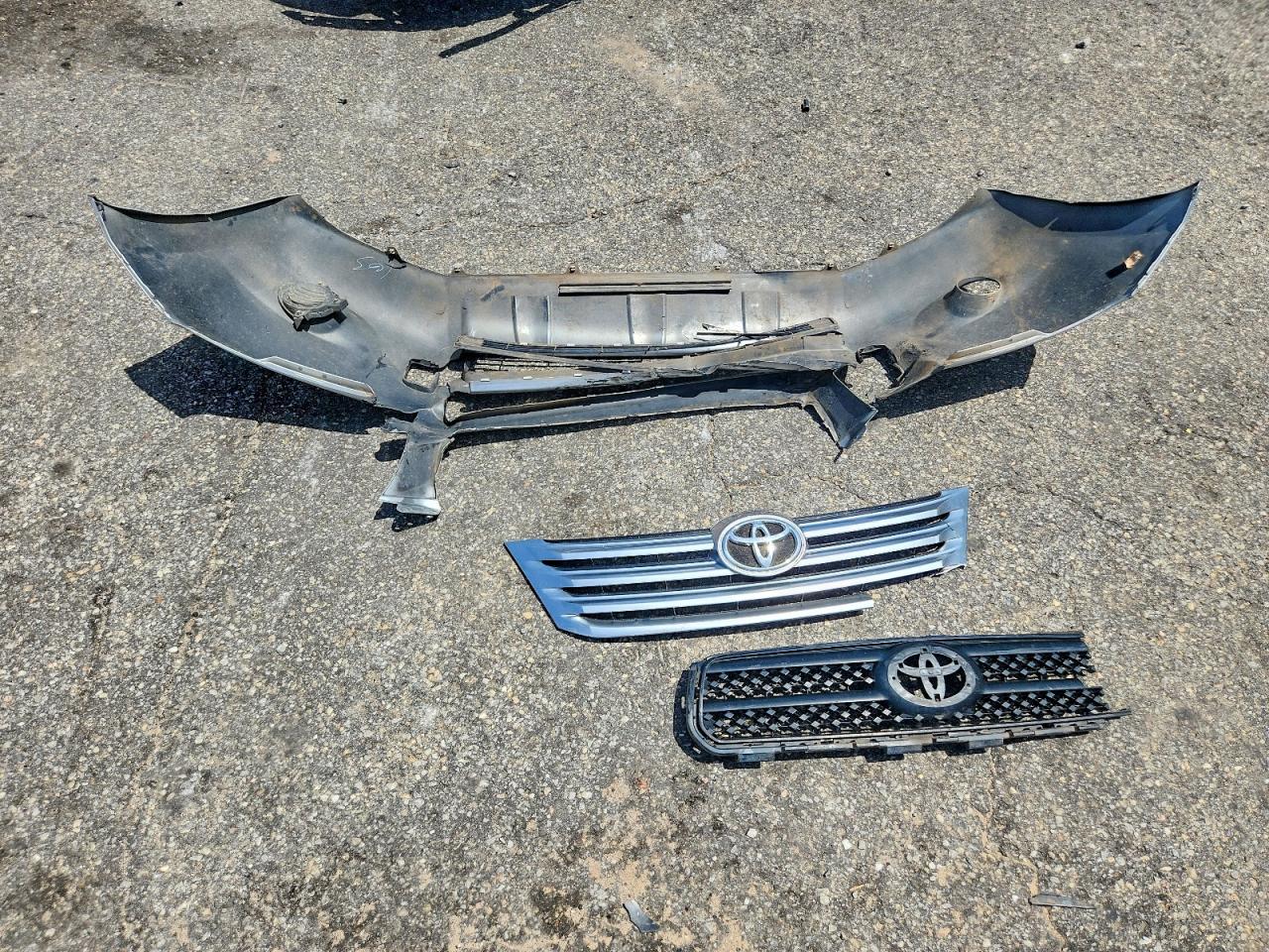 2007 Toyota Rav4 Base Серебряный vin: JTMZD33V776034299