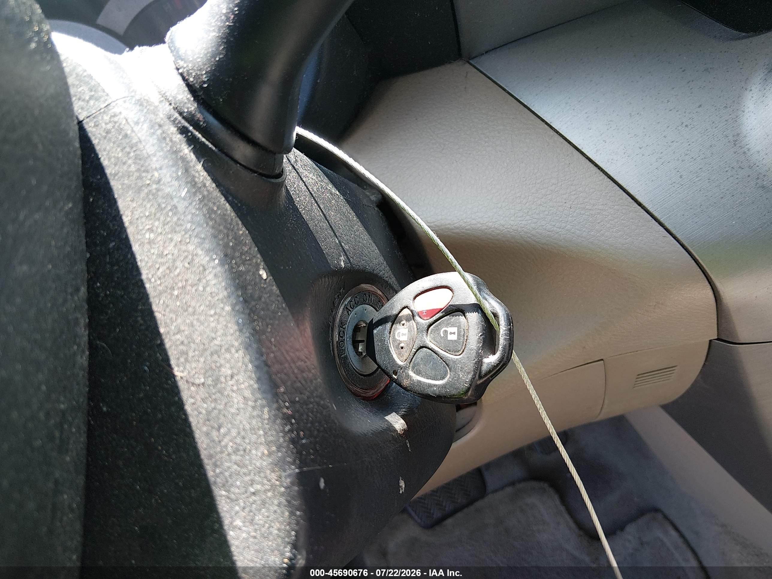 2007 Toyota Rav4   Синий vin: JTMZD33V776051846