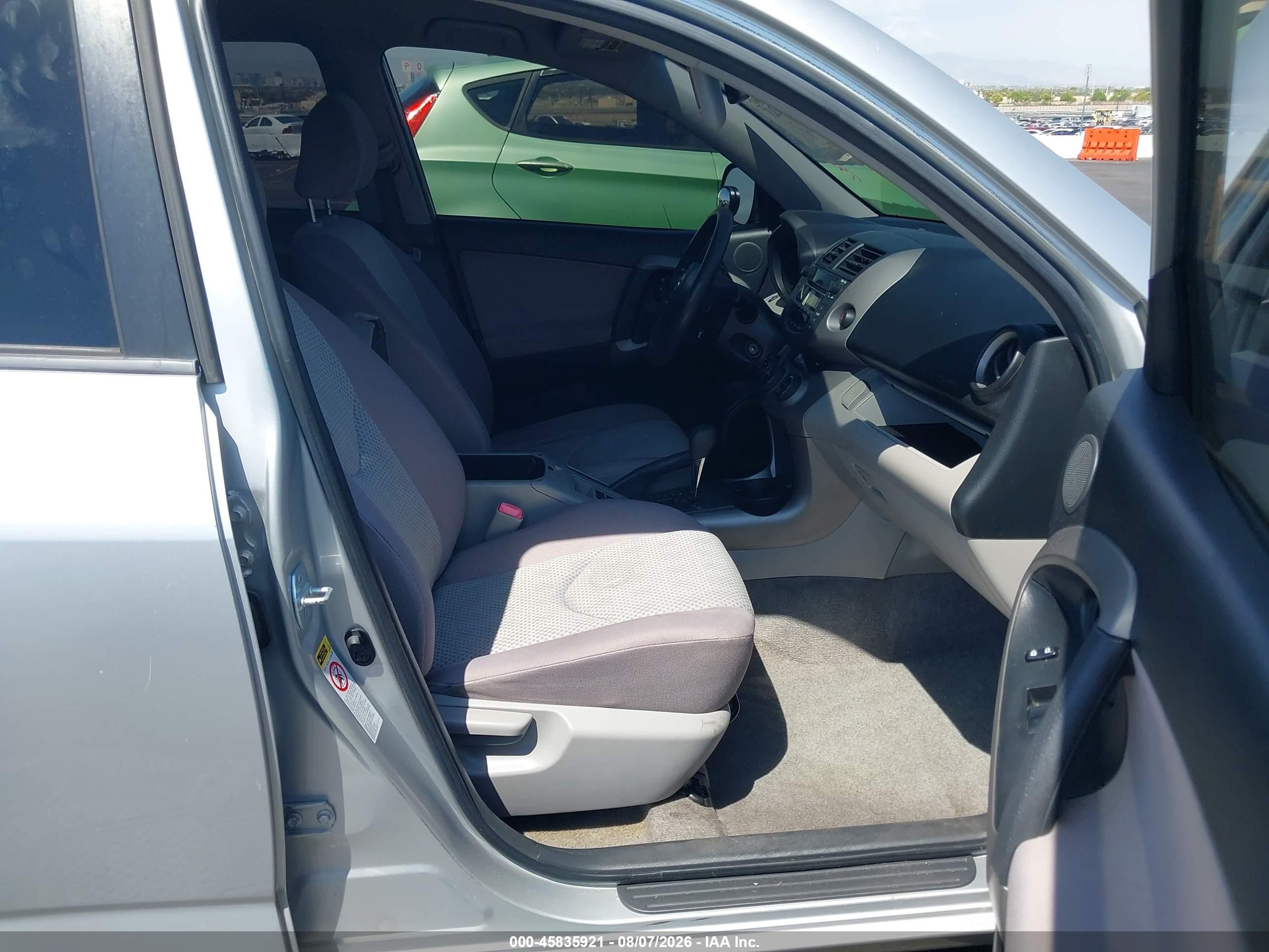 2008 Toyota Rav4   Silver vin: JTMZD33V785106545