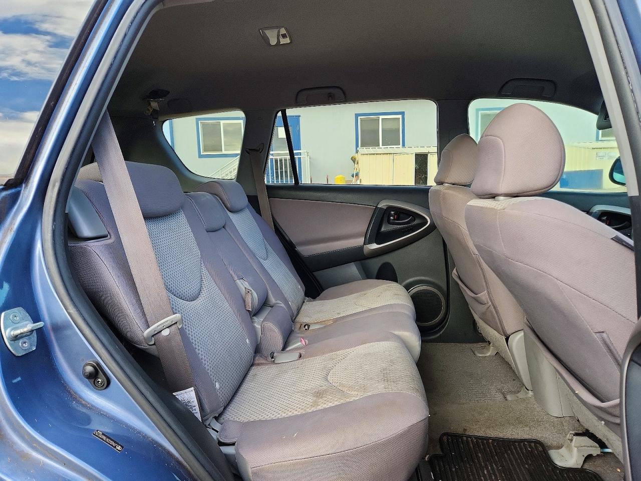 2008 Toyota Rav4 Base Blue vin: JTMZD33V786055753