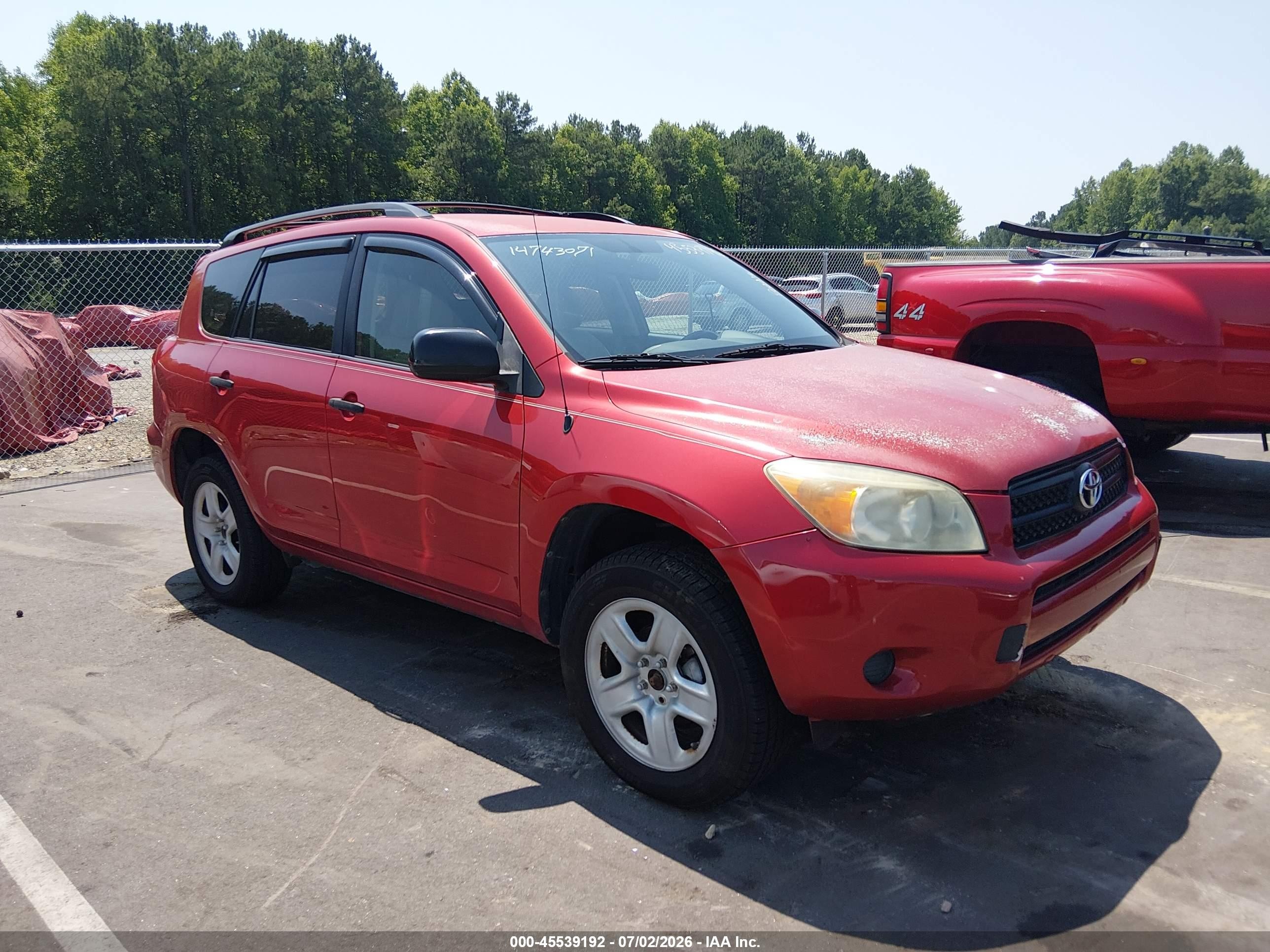 2008 Toyota Rav4   Красный vin: JTMZD33V786058698