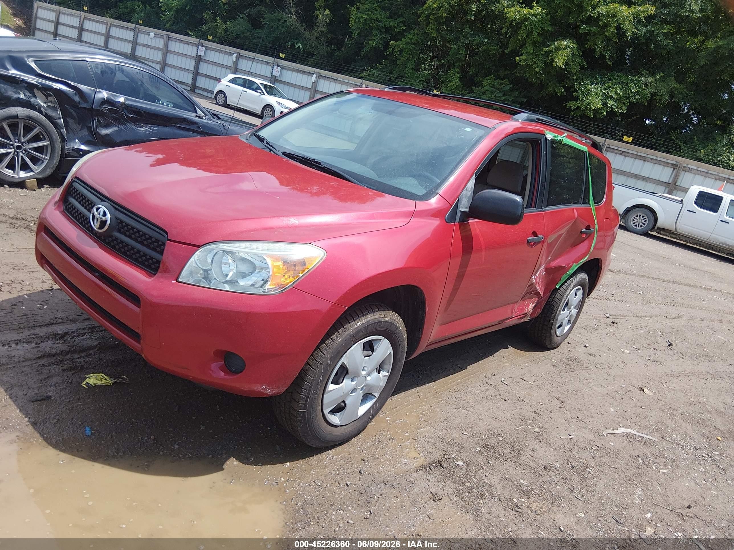 2008 Toyota Rav4 Red vin: JTMZD33V786061360