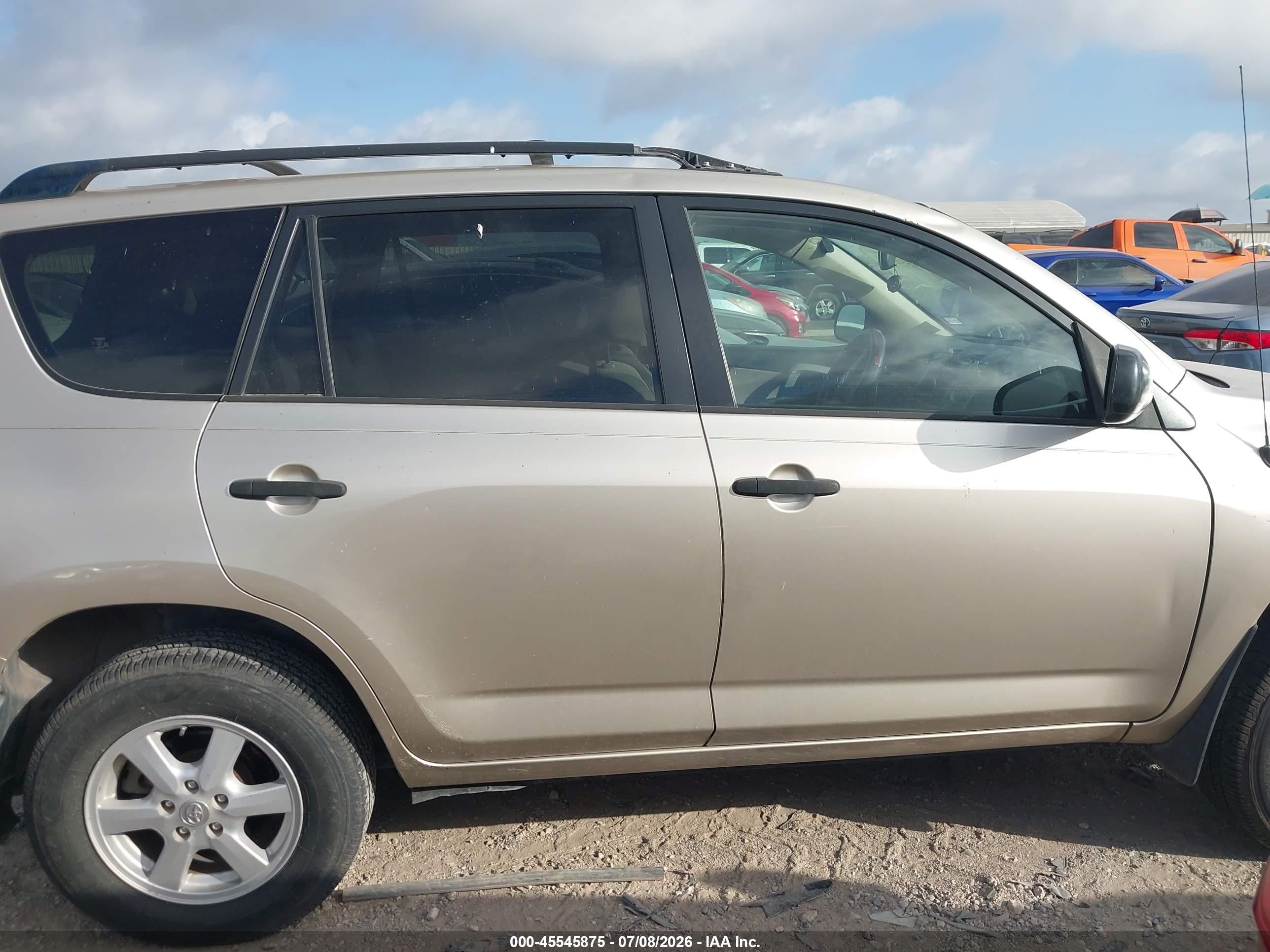 2006 Toyota Rav4   Желто-коричневый vin: JTMZD33V866006087