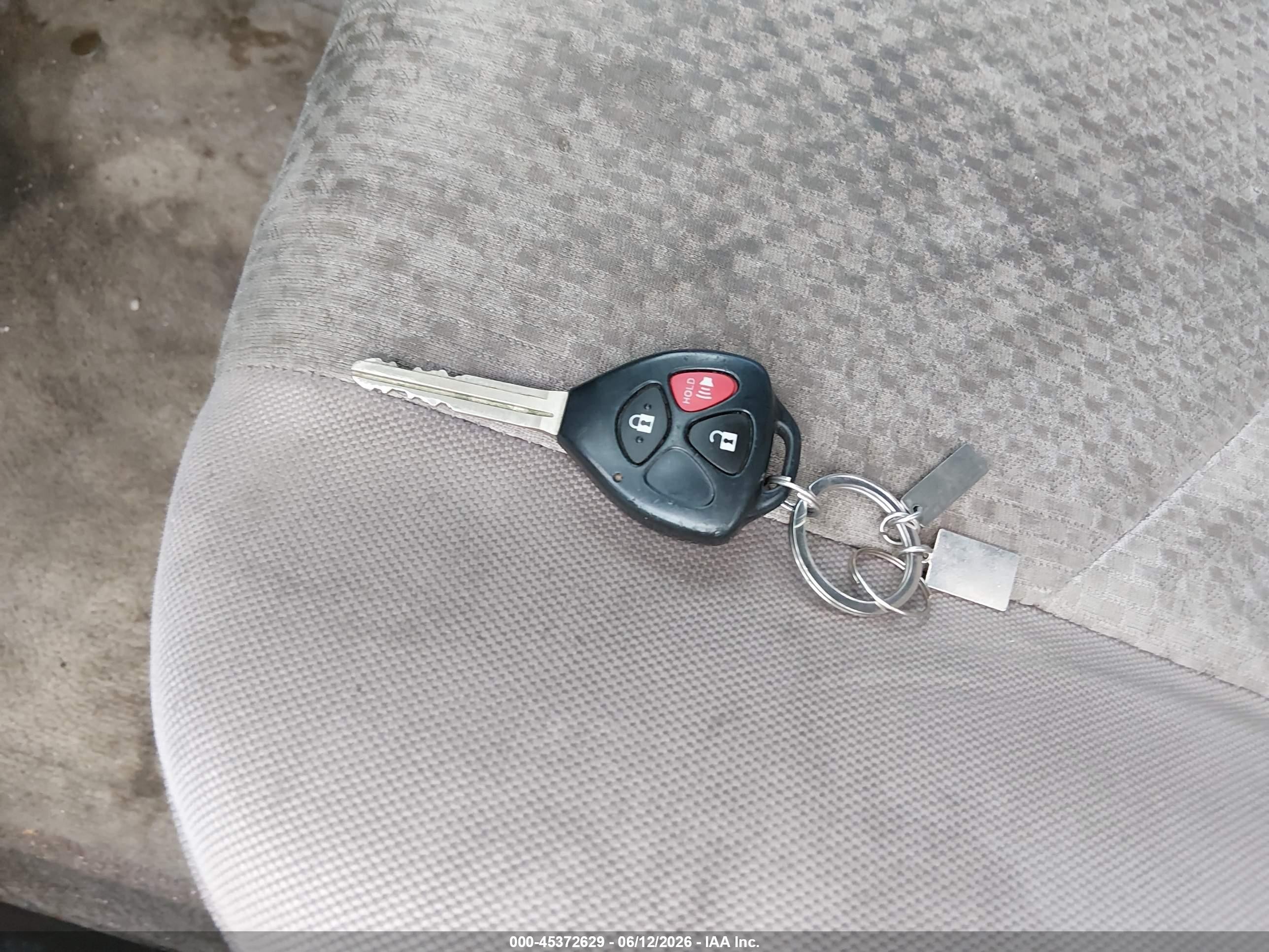 2006 Toyota Rav4   Бирюзовый vin: JTMZD33V866006817