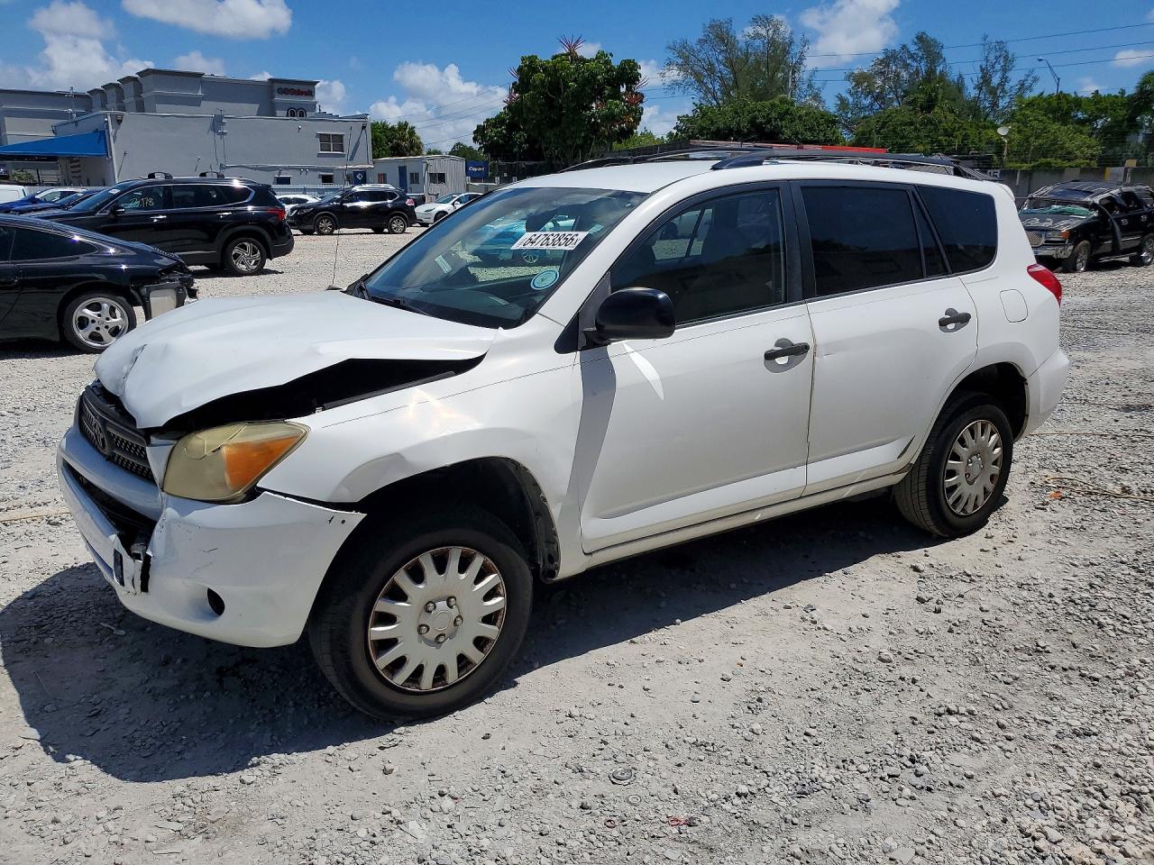 2006 Toyota Rav4 Base White vin: JTMZD33V866016456