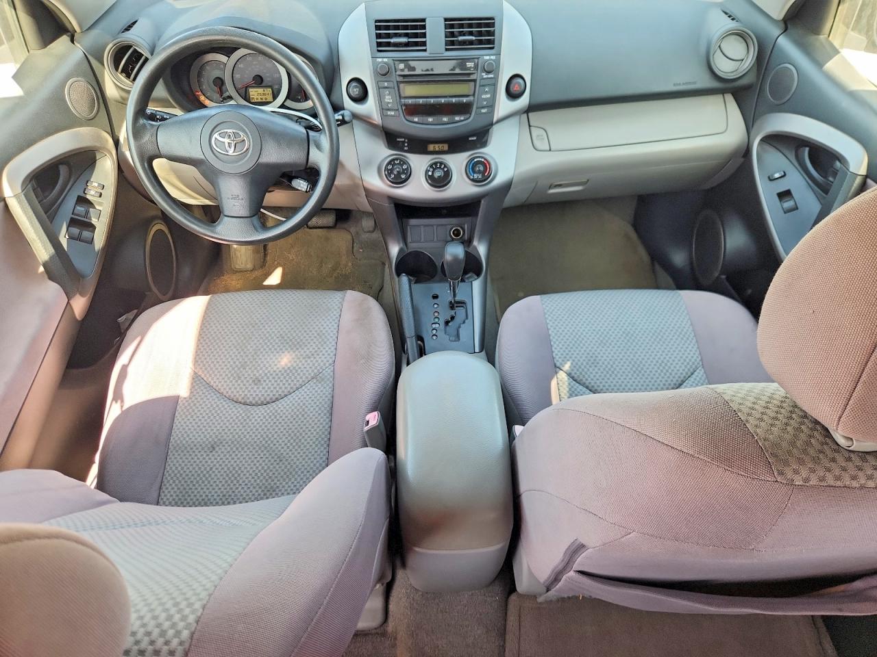 2006 Toyota Rav4 Base Gray vin: JTMZD33V866020314