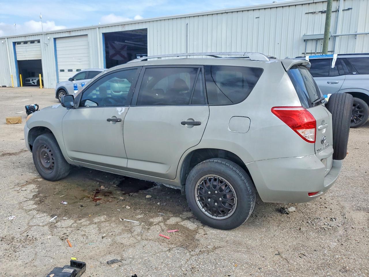2007 Toyota Rav4 Base Silver vin: JTMZD33V875037282