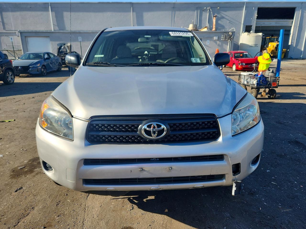 2007 Toyota Rav4 Base Серебряный vin: JTMZD33V875052395