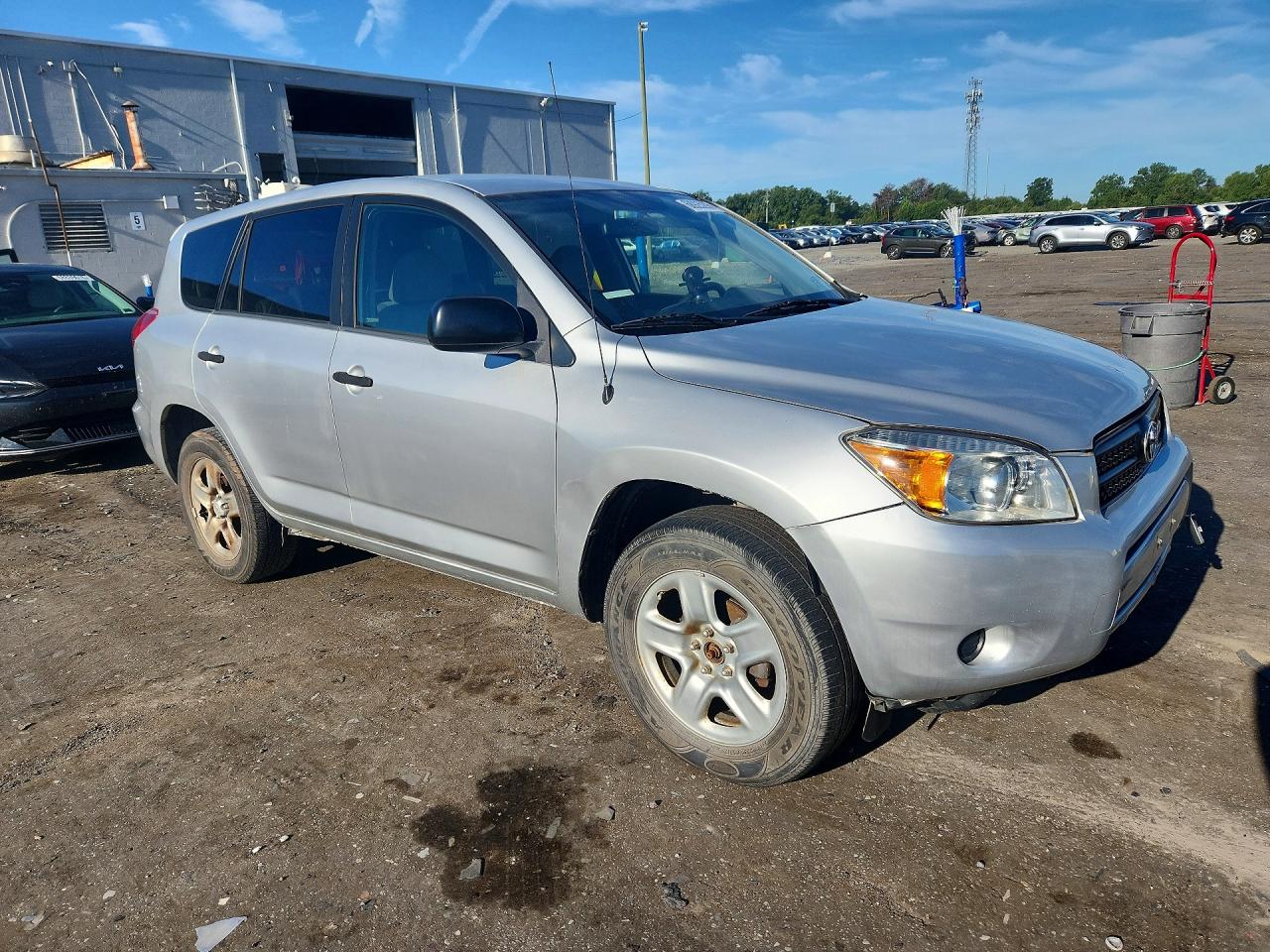 2007 Toyota Rav4 Base Серебряный vin: JTMZD33V875052395