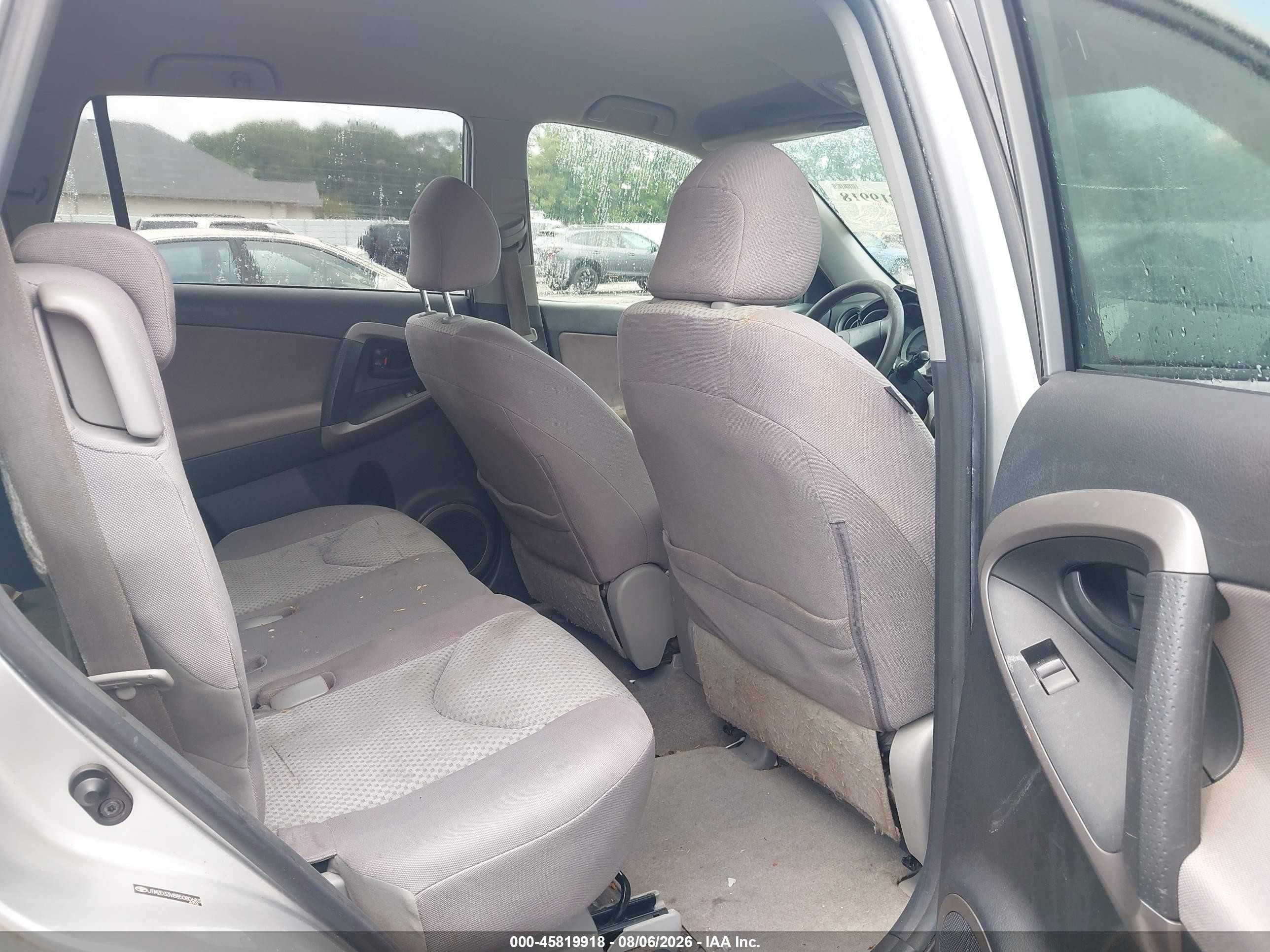 2008 Toyota Rav4   Silver vin: JTMZD33V885080683