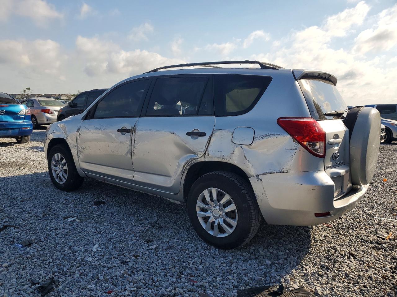 2008 Toyota Rav4 Base Silver vin: JTMZD33V885083048