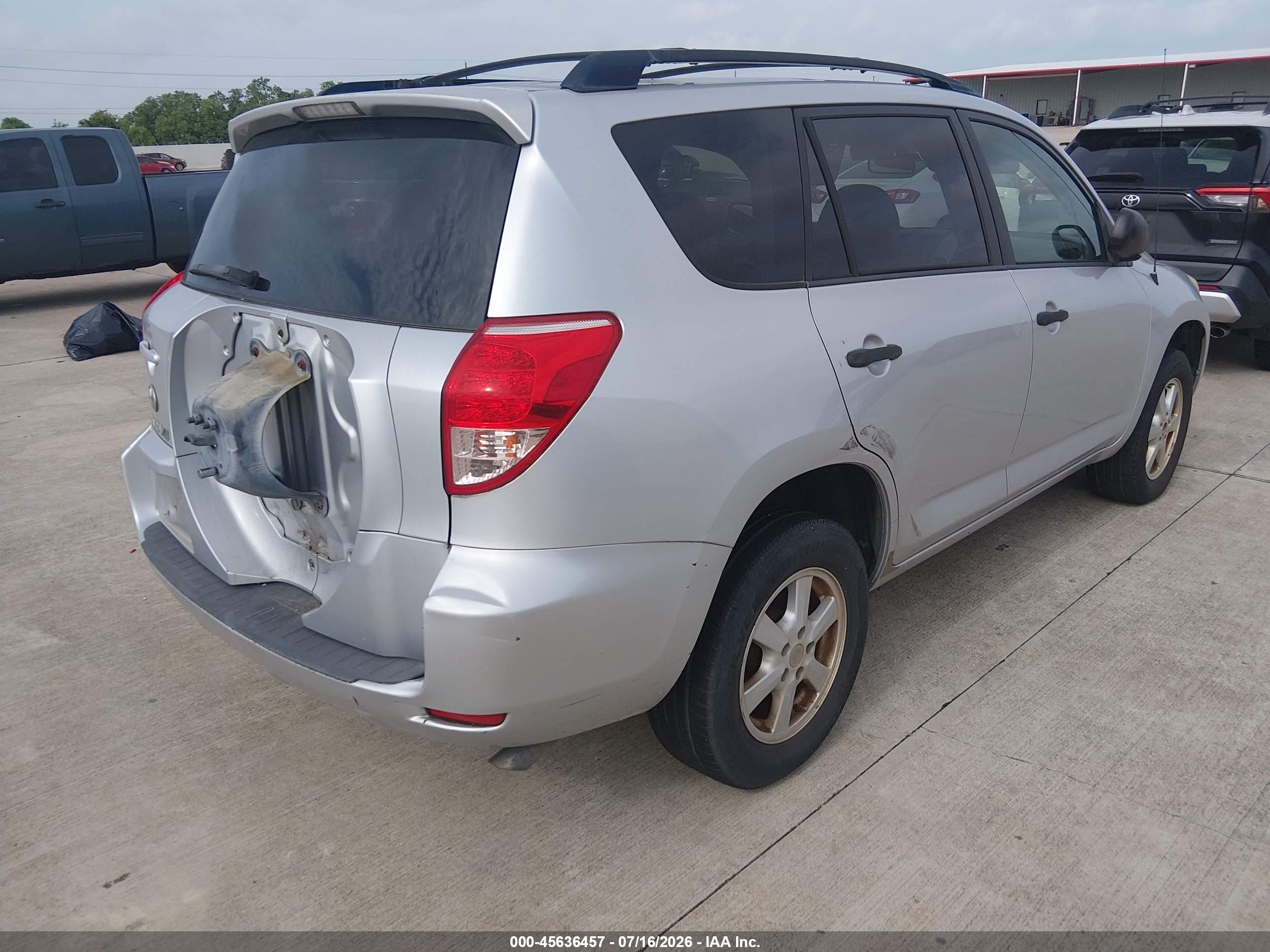 2008 Toyota Rav4   Silver vin: JTMZD33V885105257