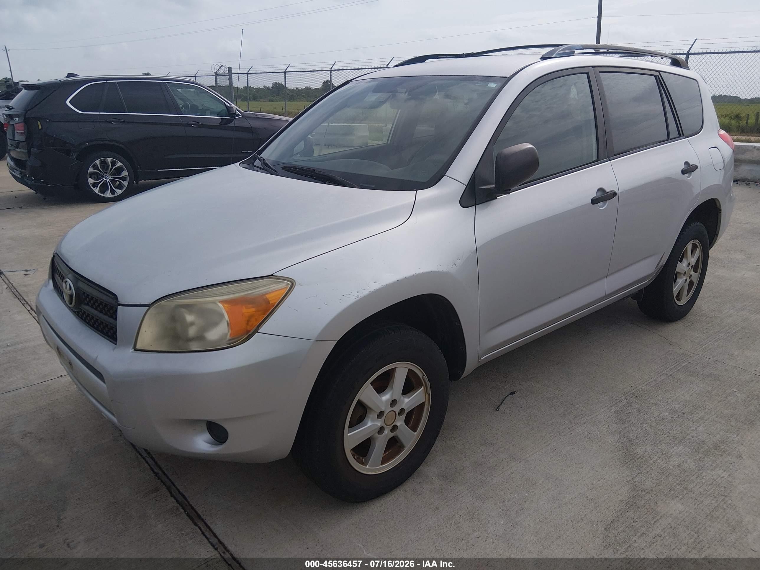 2008 Toyota Rav4   Silver vin: JTMZD33V885105257