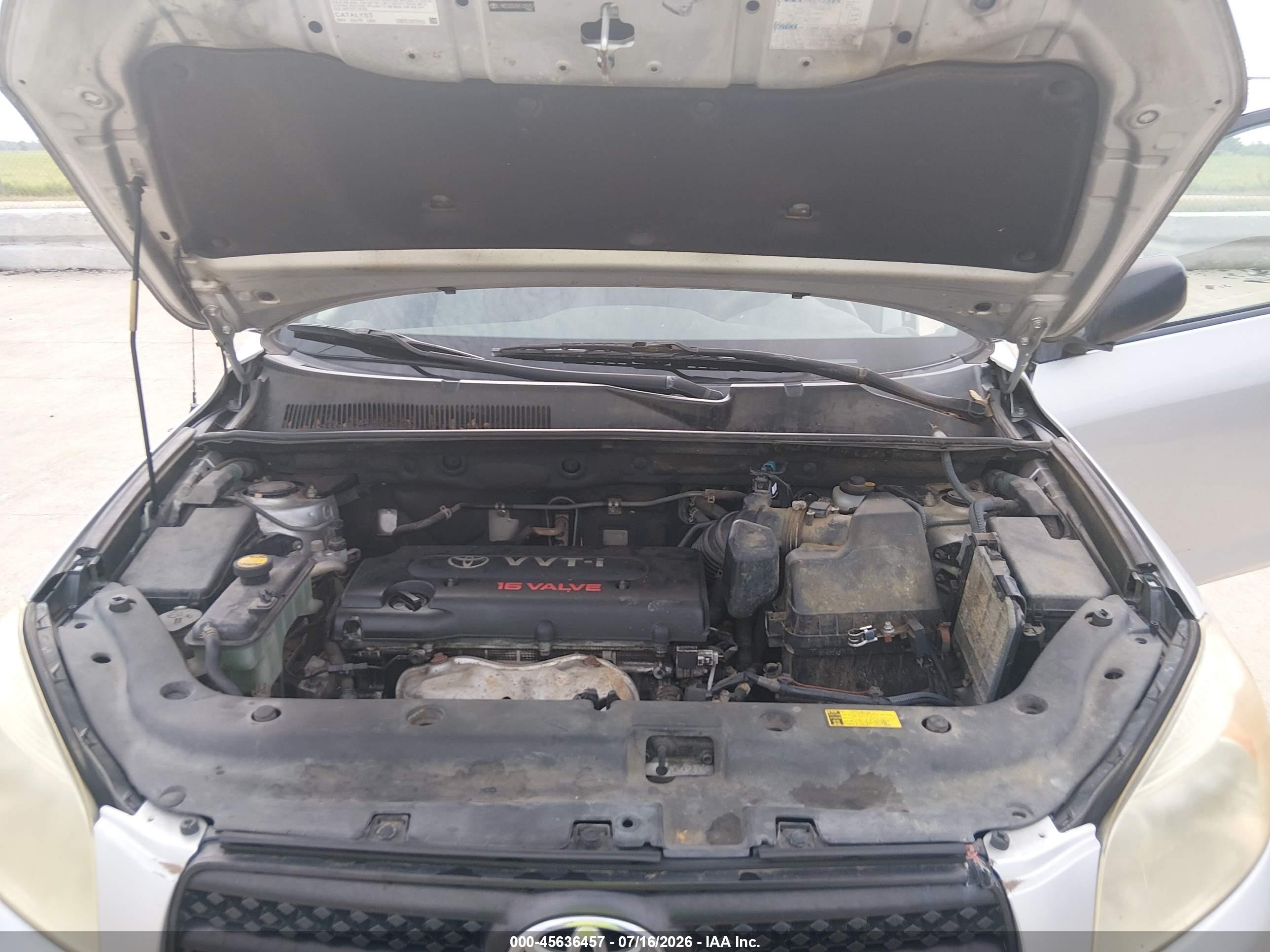 2008 Toyota Rav4   Silver vin: JTMZD33V885105257