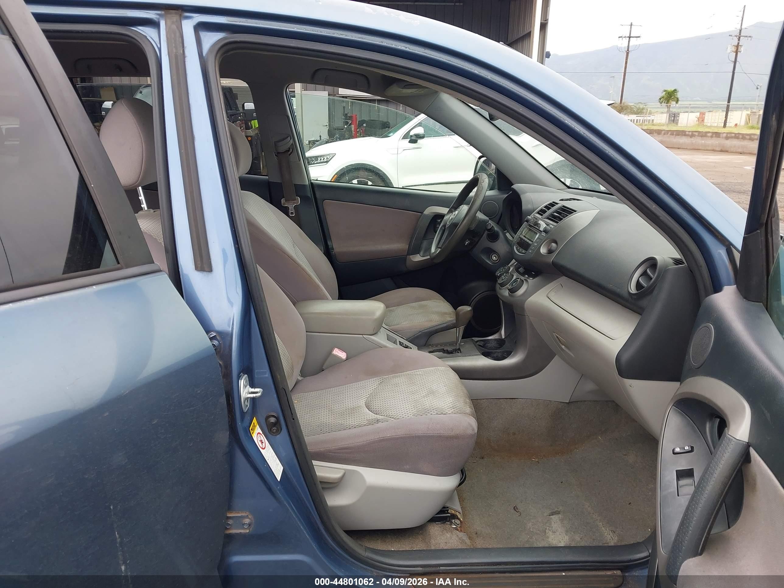 2008 Toyota Rav4   Blue vin: JTMZD33V885108143