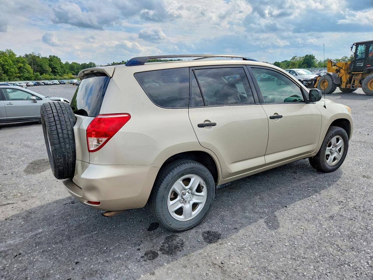 2008 Toyota Rav4 Base Золотой vin: JTMZD33V885111656