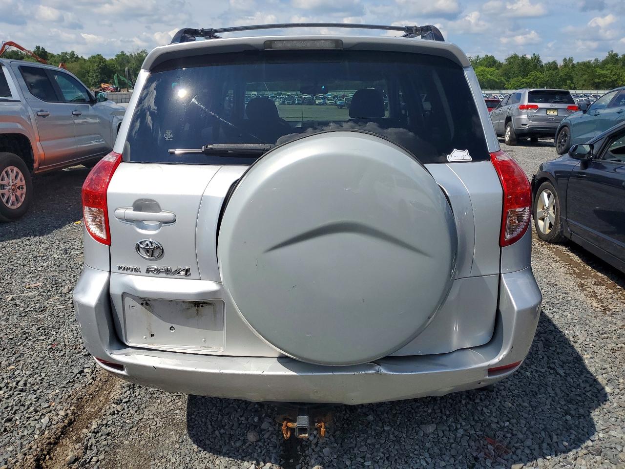 2008 Toyota Rav4 Base Silver vin: JTMZD33V886057270