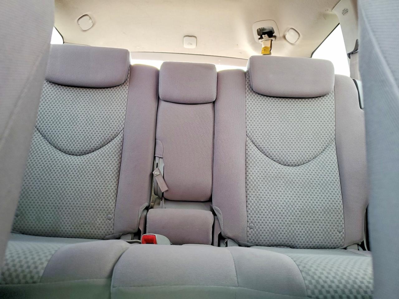 2008 Toyota Rav4 Base Red vin: JTMZD33V886059696