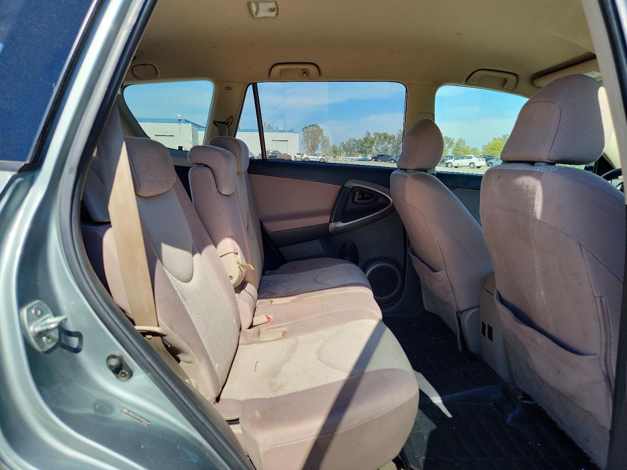 2006 Toyota Rav4 Base Серебряный vin: JTMZD33V965005200