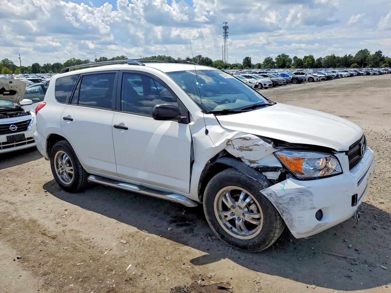 2006 Toyota Rav4 Base White vin: JTMZD33V965005746