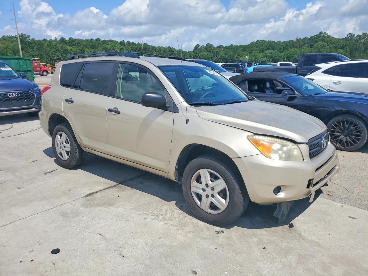 2006 Toyota Rav4 Base Gold vin: JTMZD33V965006802