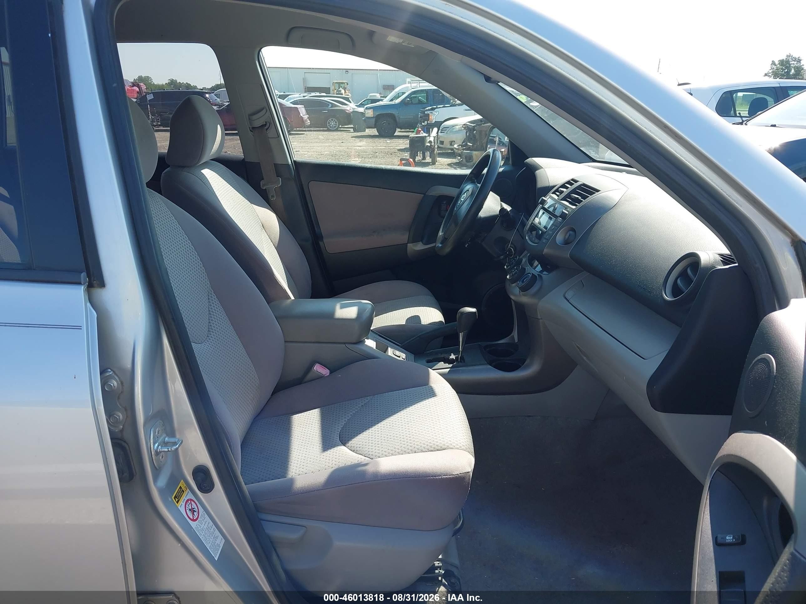 2007 Toyota Rav4   Gray vin: JTMZD33V975053670