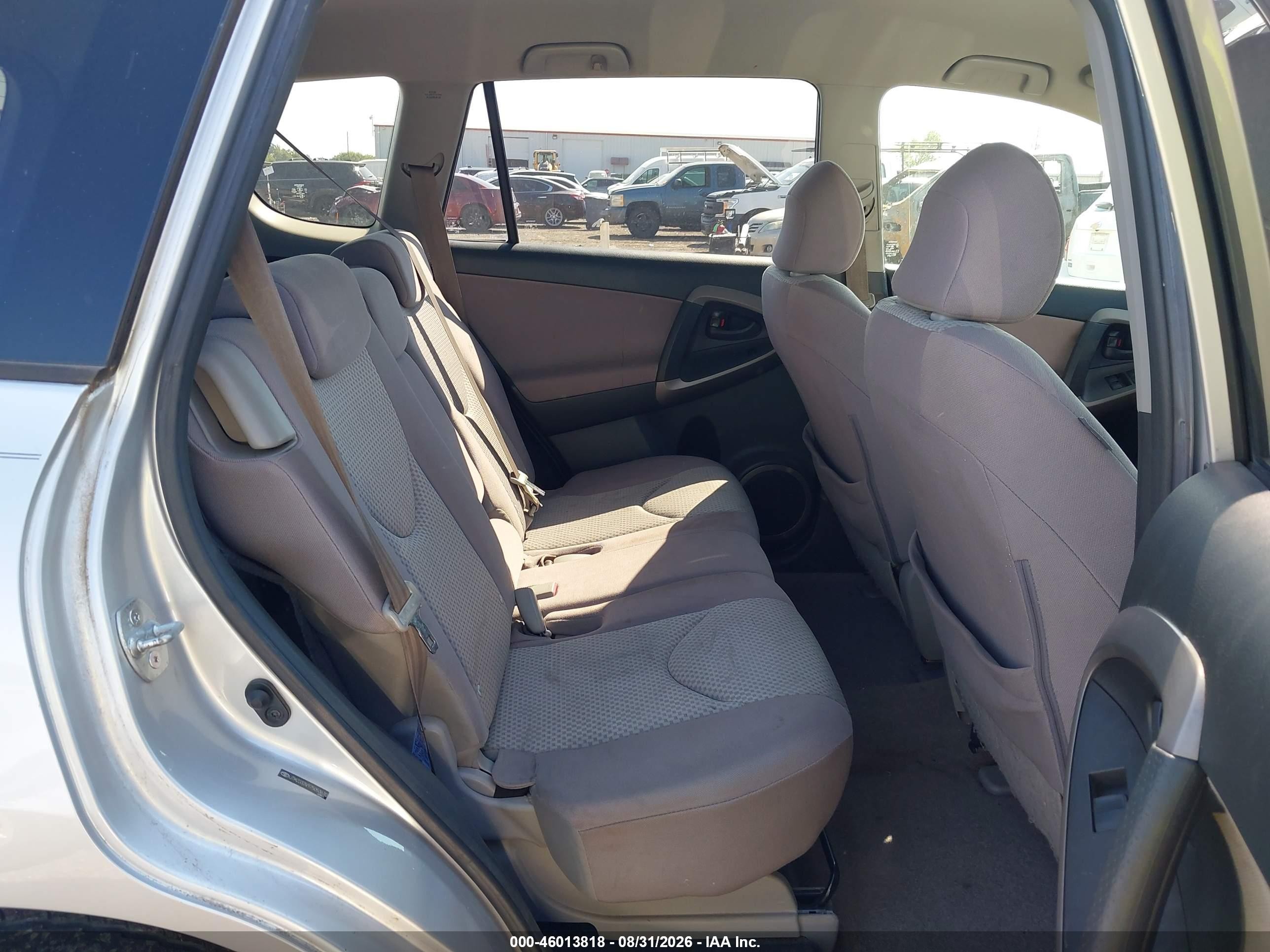 2007 Toyota Rav4   Gray vin: JTMZD33V975053670