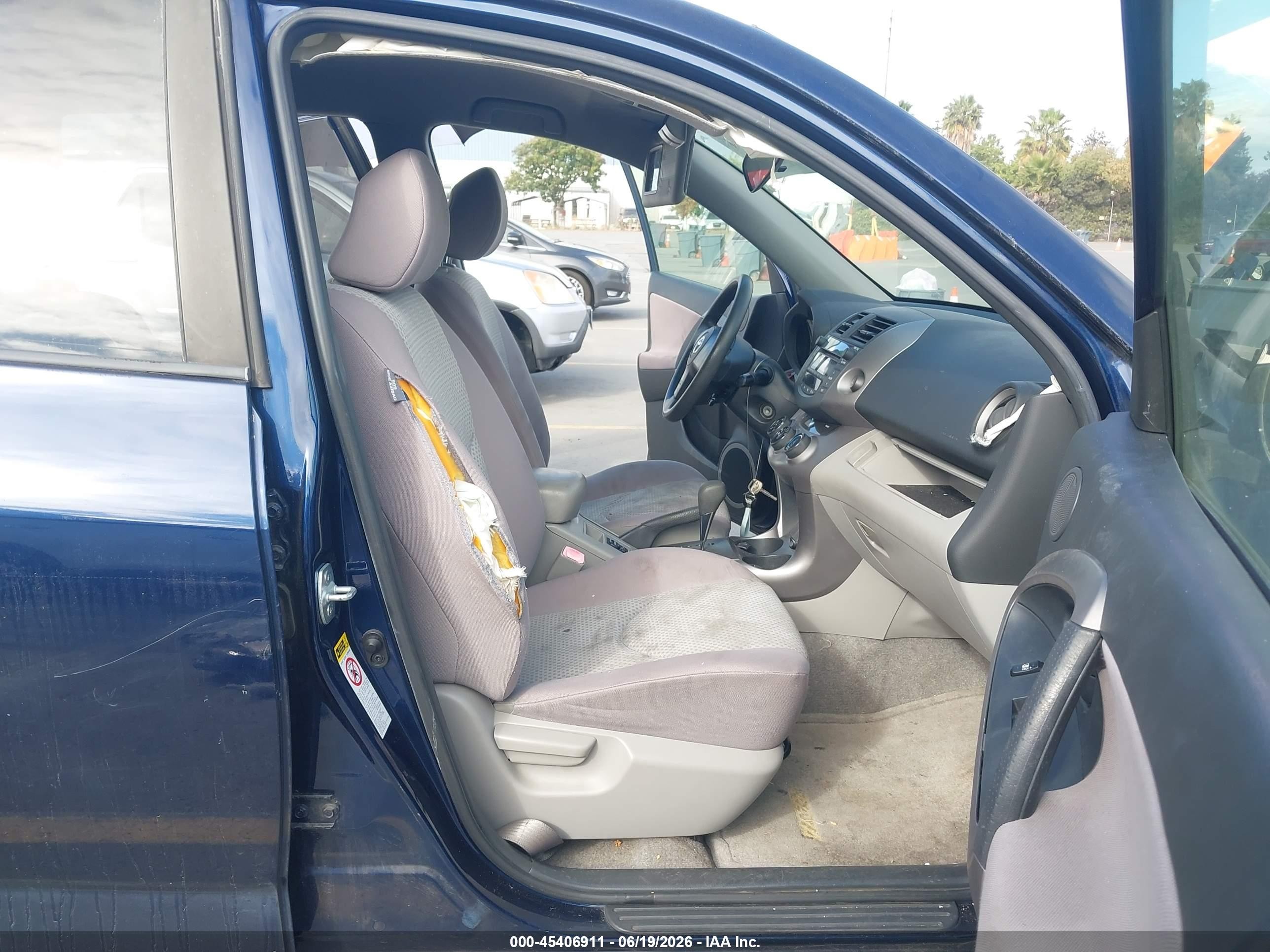 2007 Toyota Rav4   Blue vin: JTMZD33V975055841