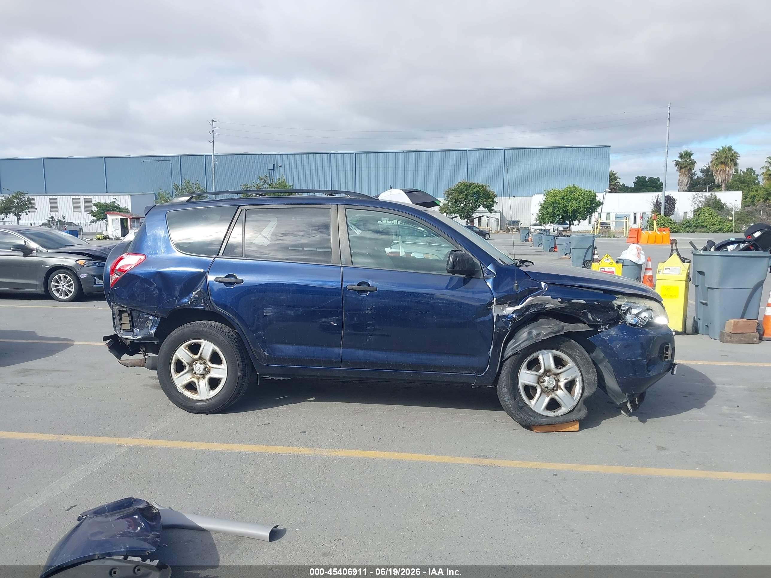 2007 Toyota Rav4   Blue vin: JTMZD33V975055841