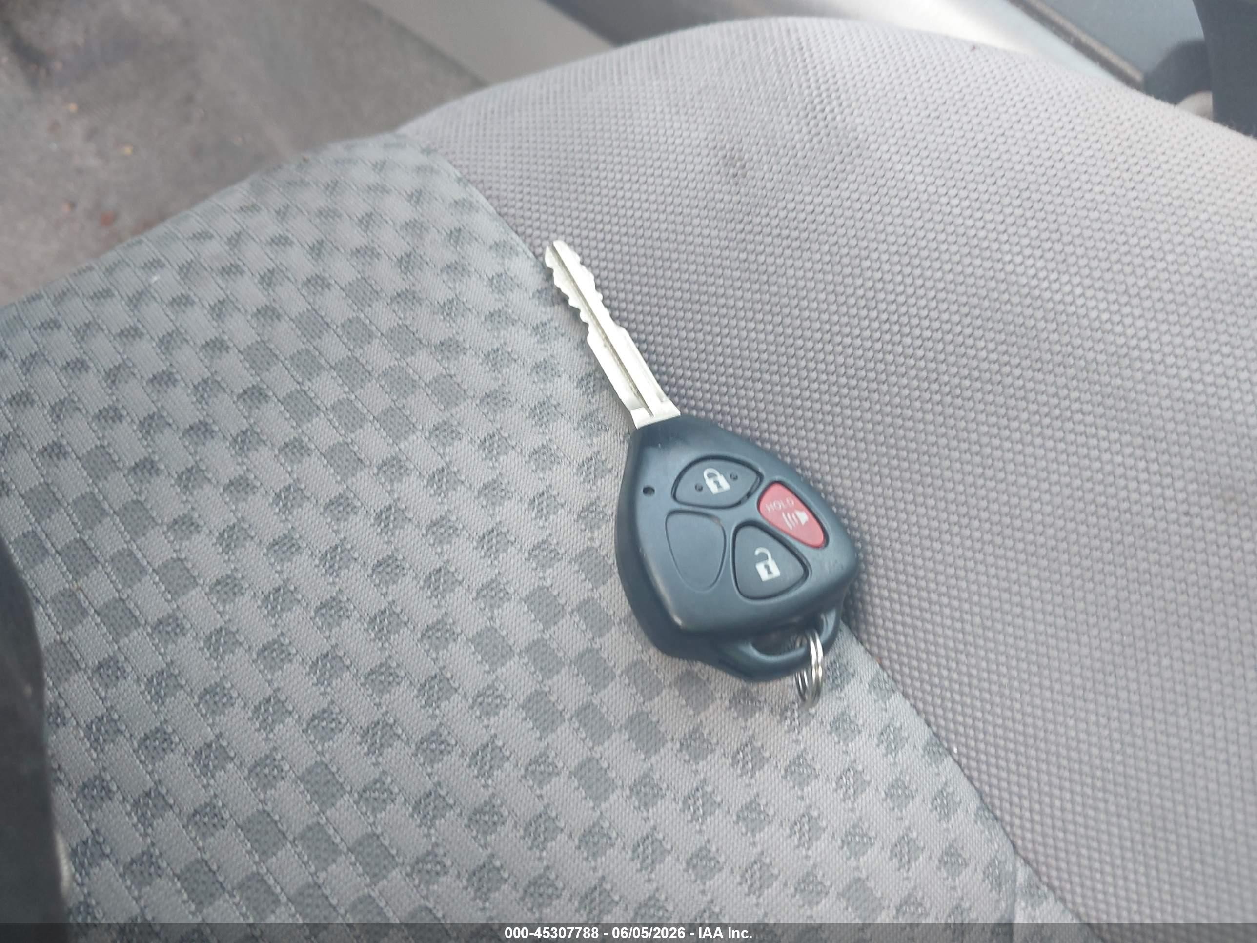 2007 Toyota Rav4   Blue vin: JTMZD33V975075149