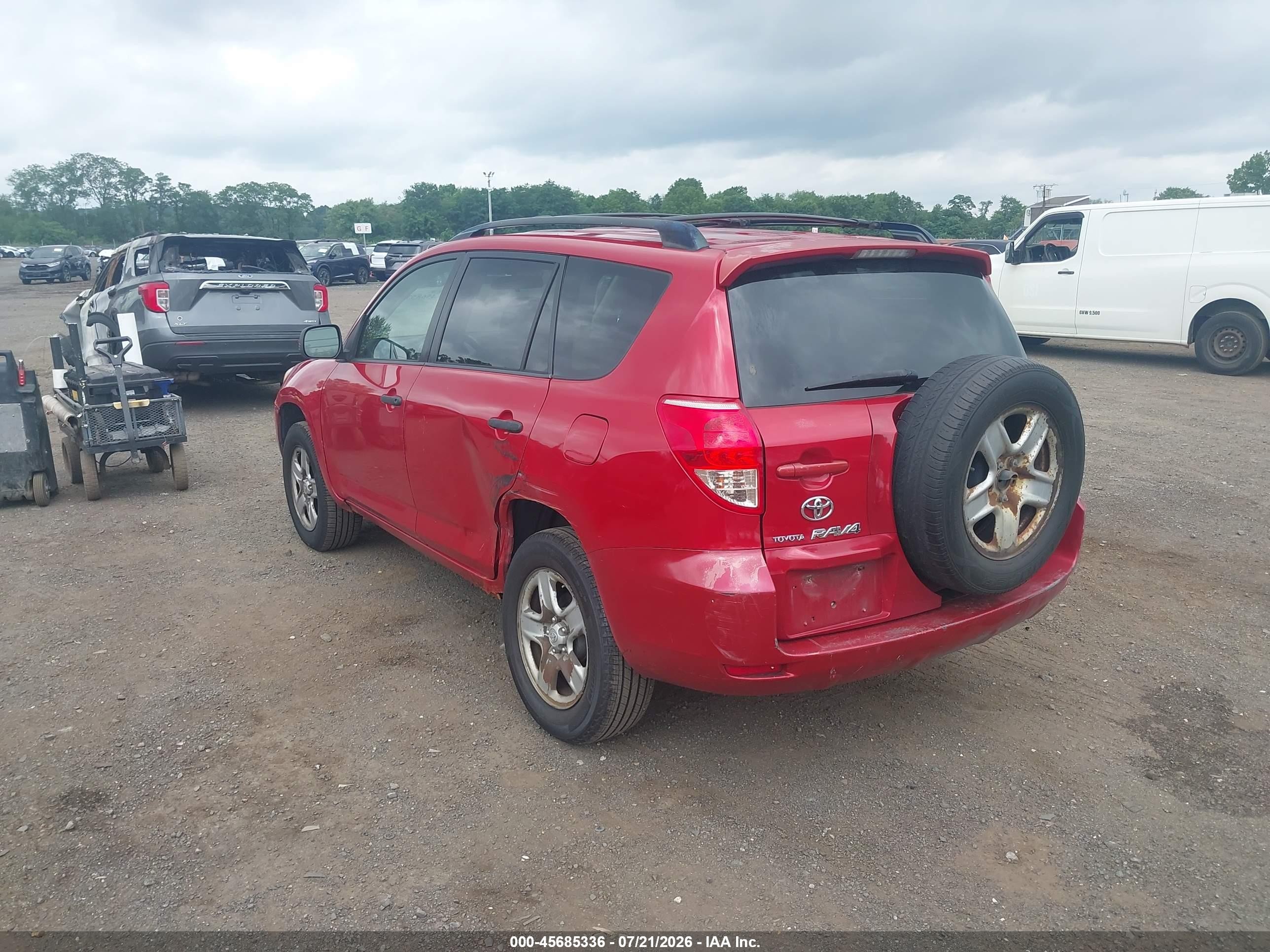 2007 Toyota Rav4   Red vin: JTMZD33V976024390