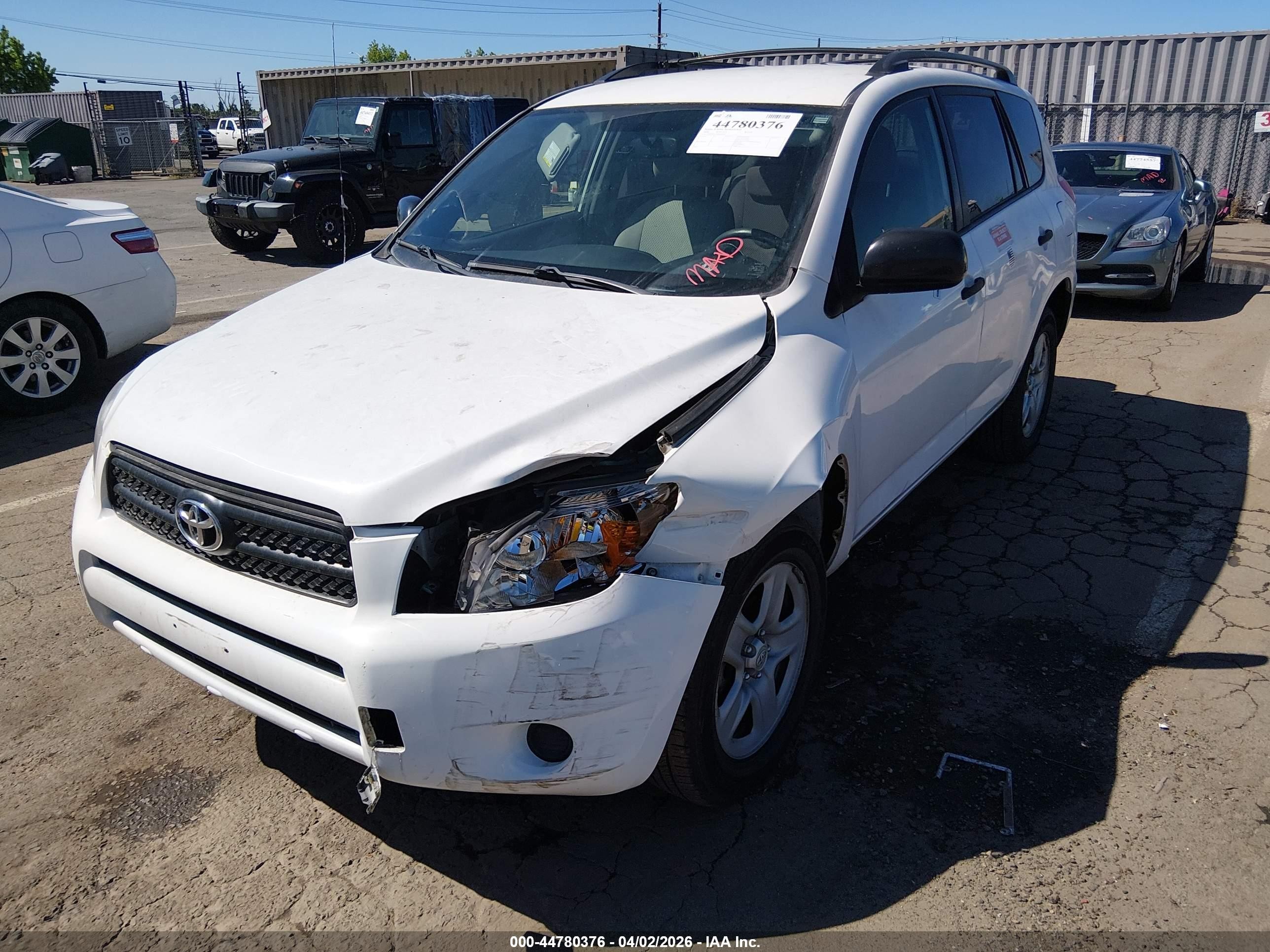 2008 Toyota Rav4   White vin: JTMZD33V985088582