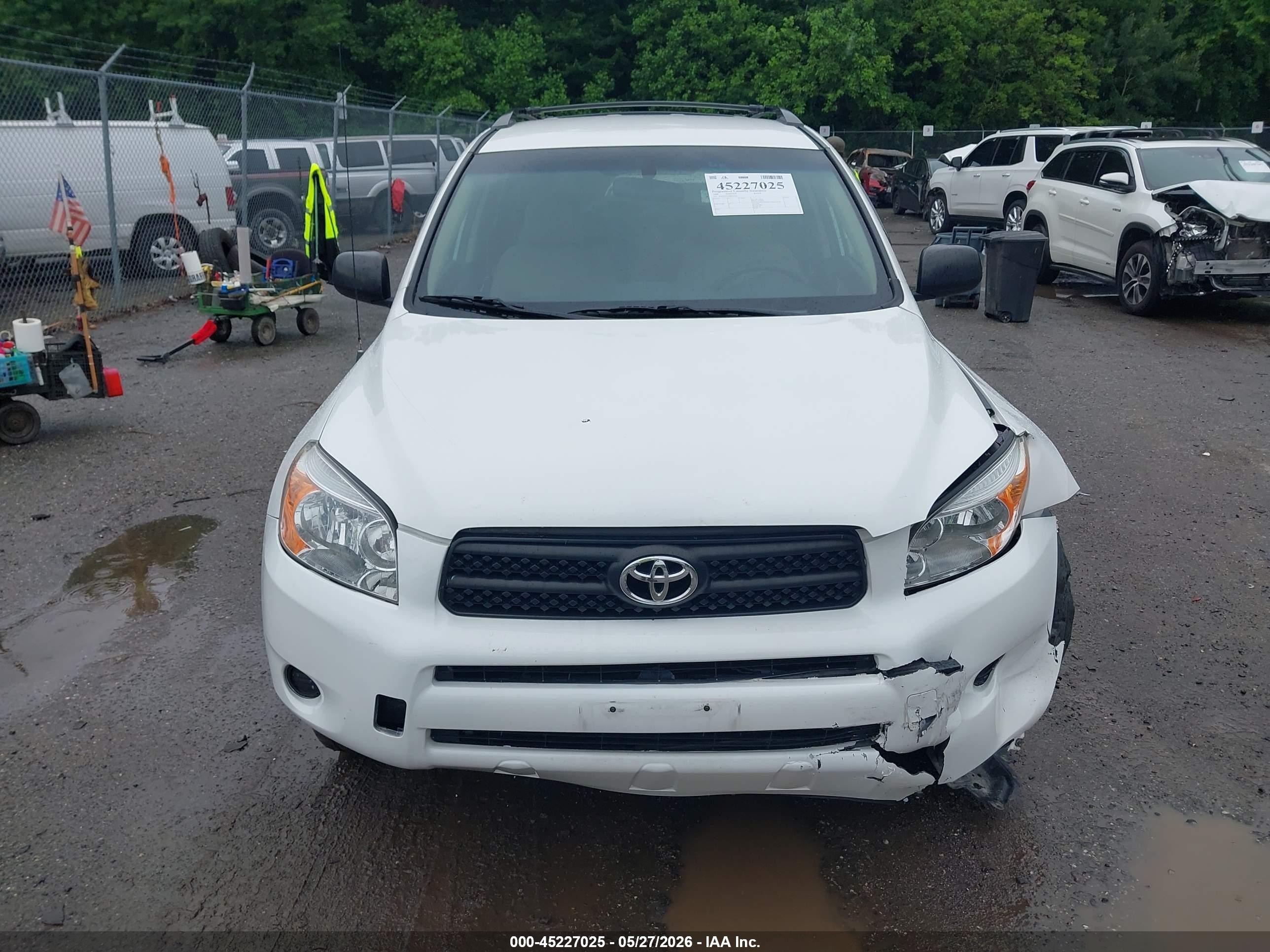 2008 Toyota Rav4   White vin: JTMZD33V986054636