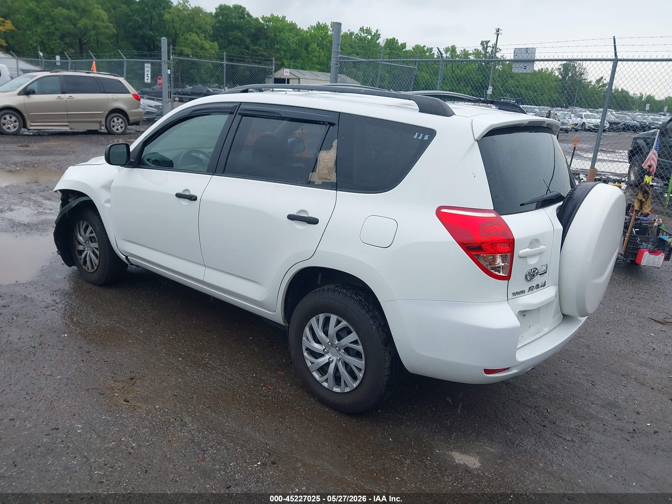 2008 Toyota Rav4   White vin: JTMZD33V986054636