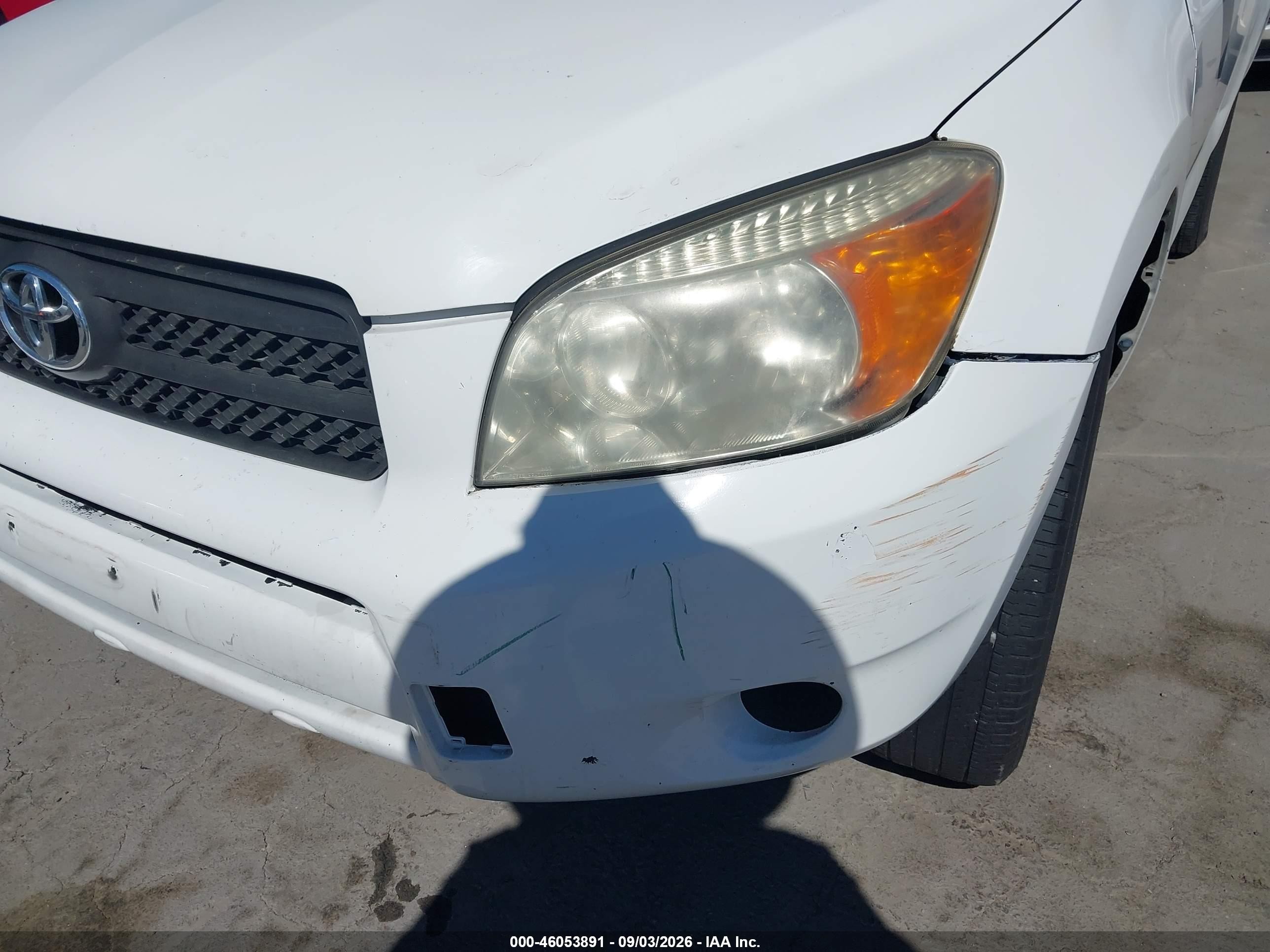 2008 Toyota Rav4   White vin: JTMZD33V986065684