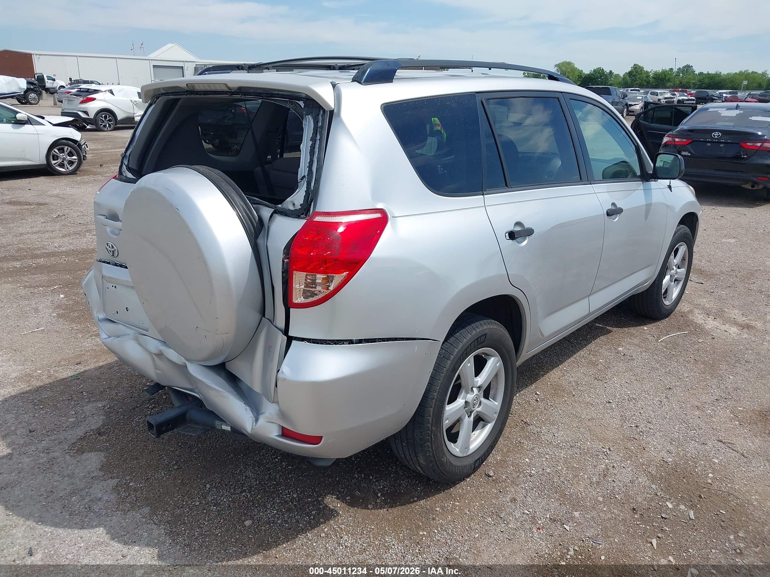 2007 Toyota Rav4   Silver vin: JTMZD33VX75048025