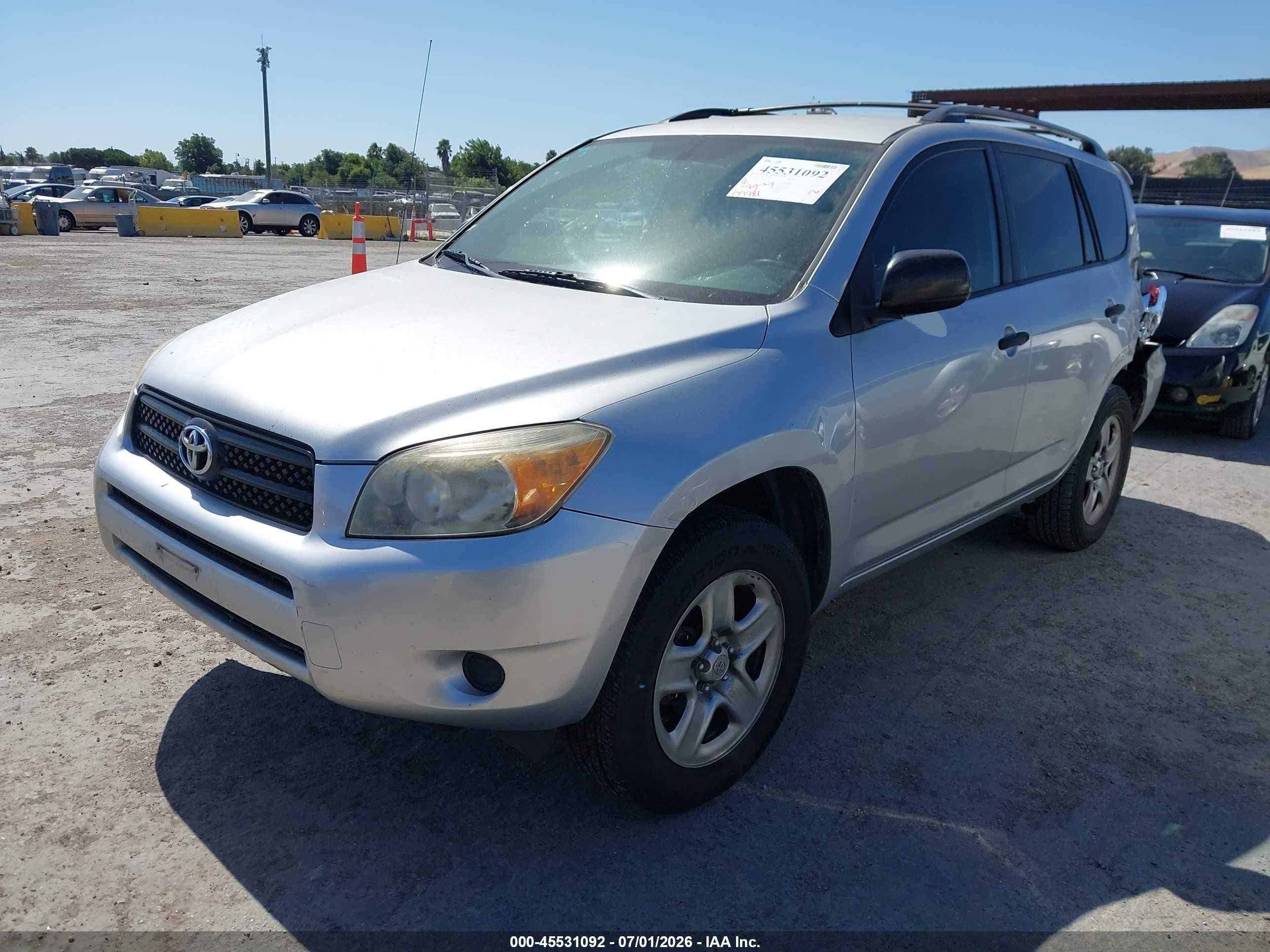 2007 Toyota Rav4   Silver vin: JTMZD33VX75061728