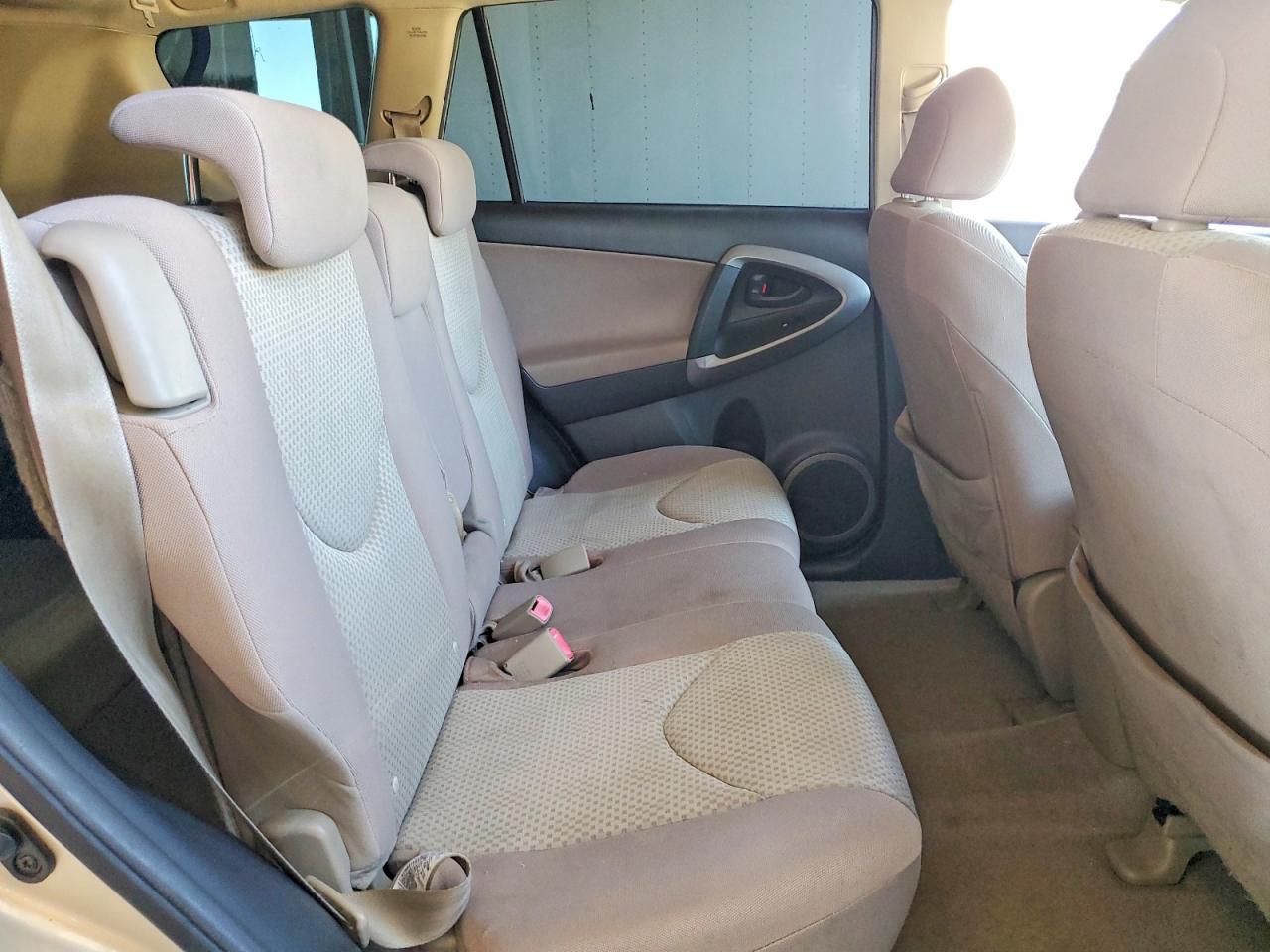2008 Toyota Rav4 Base Tan vin: JTMZD33VX86055794