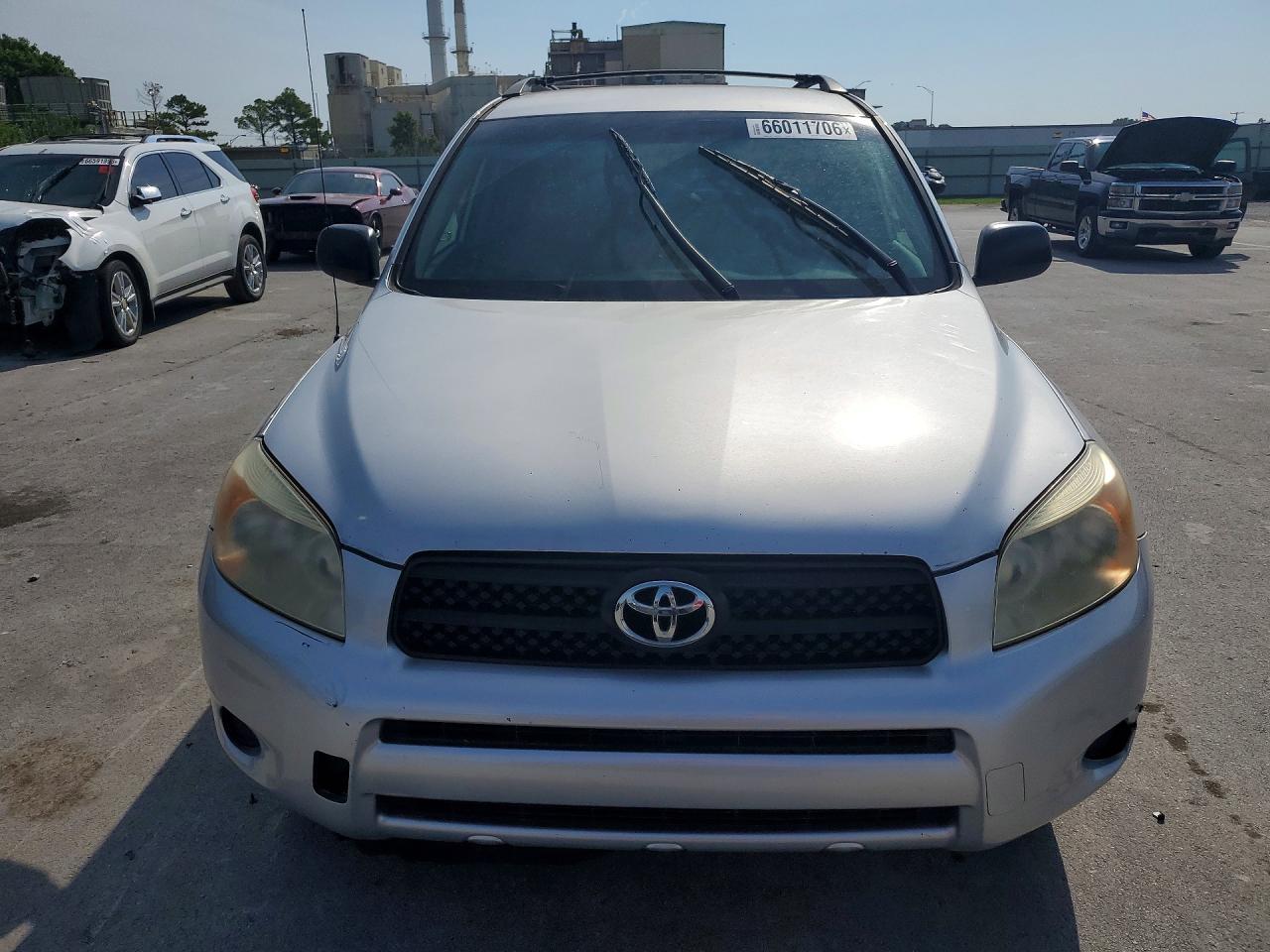 2008 Toyota Rav4 Base Silver vin: JTMZD33VX86065080
