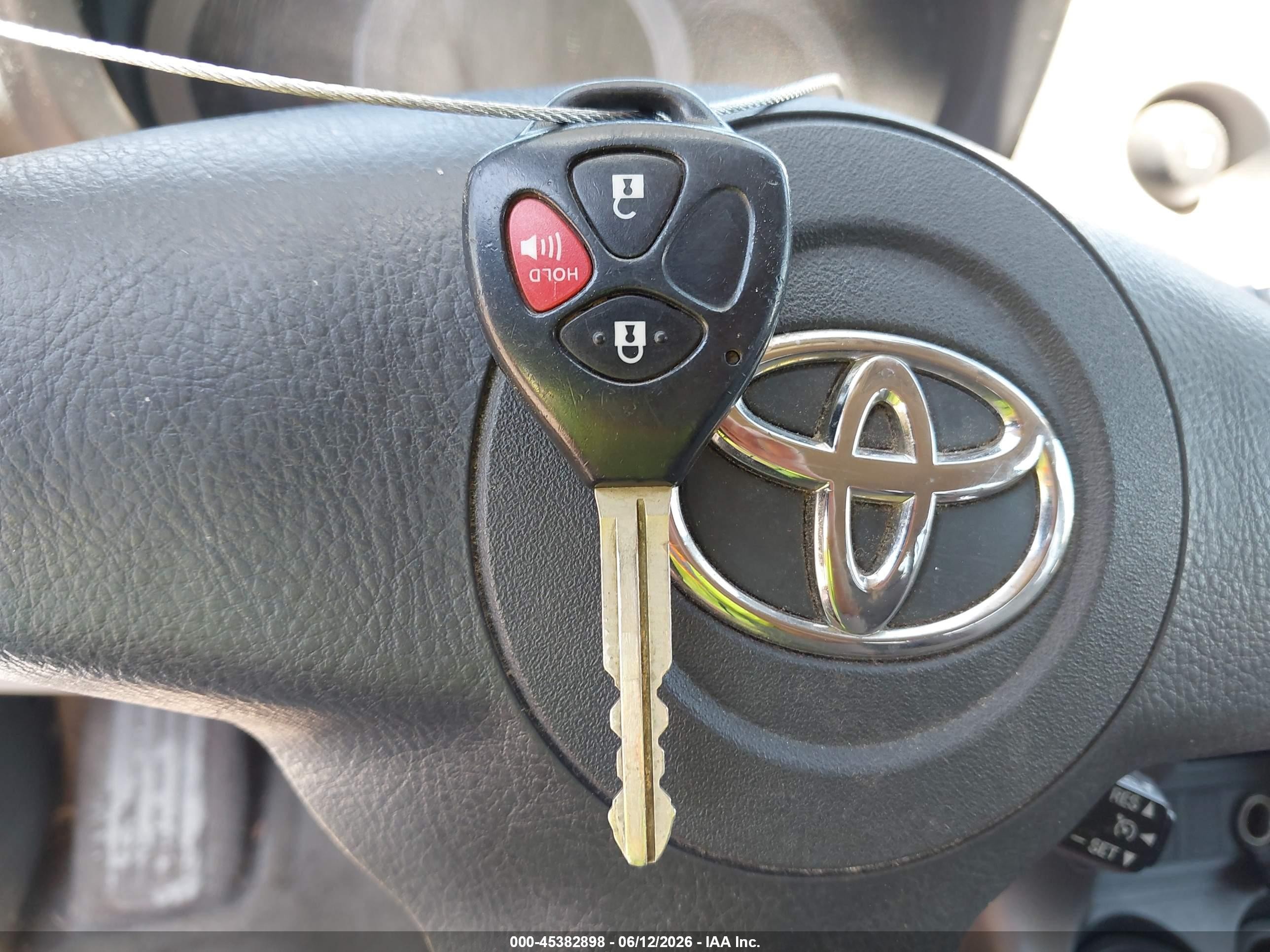 2008 Toyota Rav4   Black vin: JTMZD33VX86066987