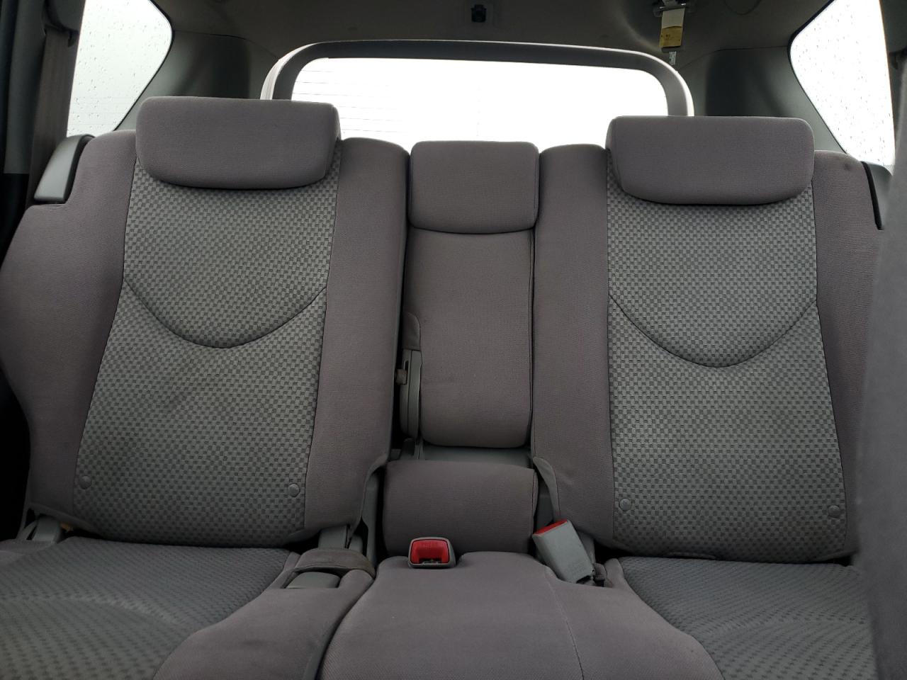 2008 Toyota Rav 4 White vin: JTMZD33VX86072501