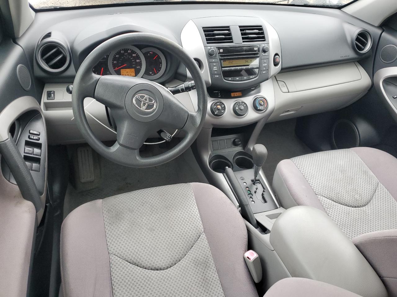 2008 Toyota Rav 4 White vin: JTMZD33VX86072501