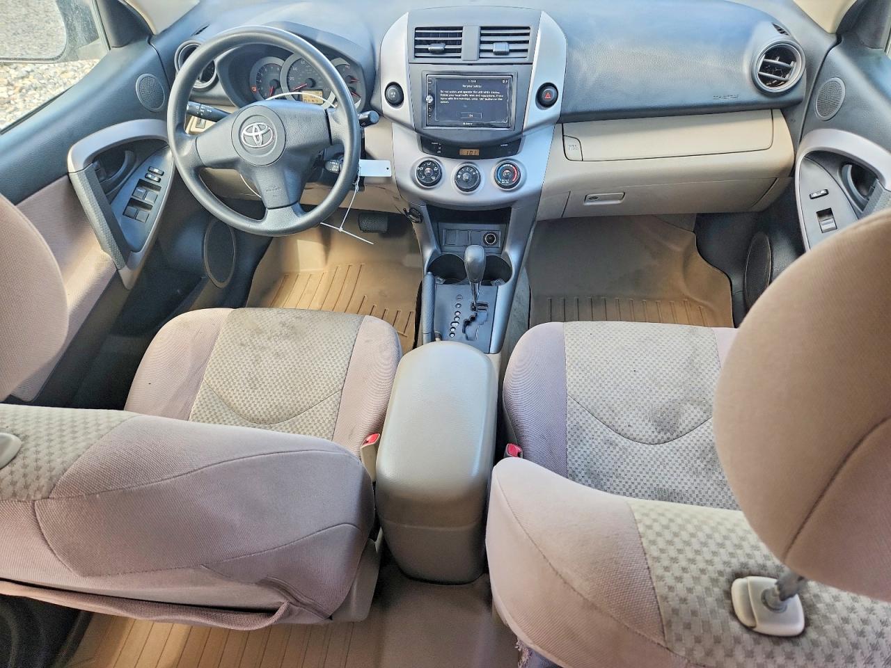 2008 Toyota Rav4 Base White vin: JTMZD33VX86073499