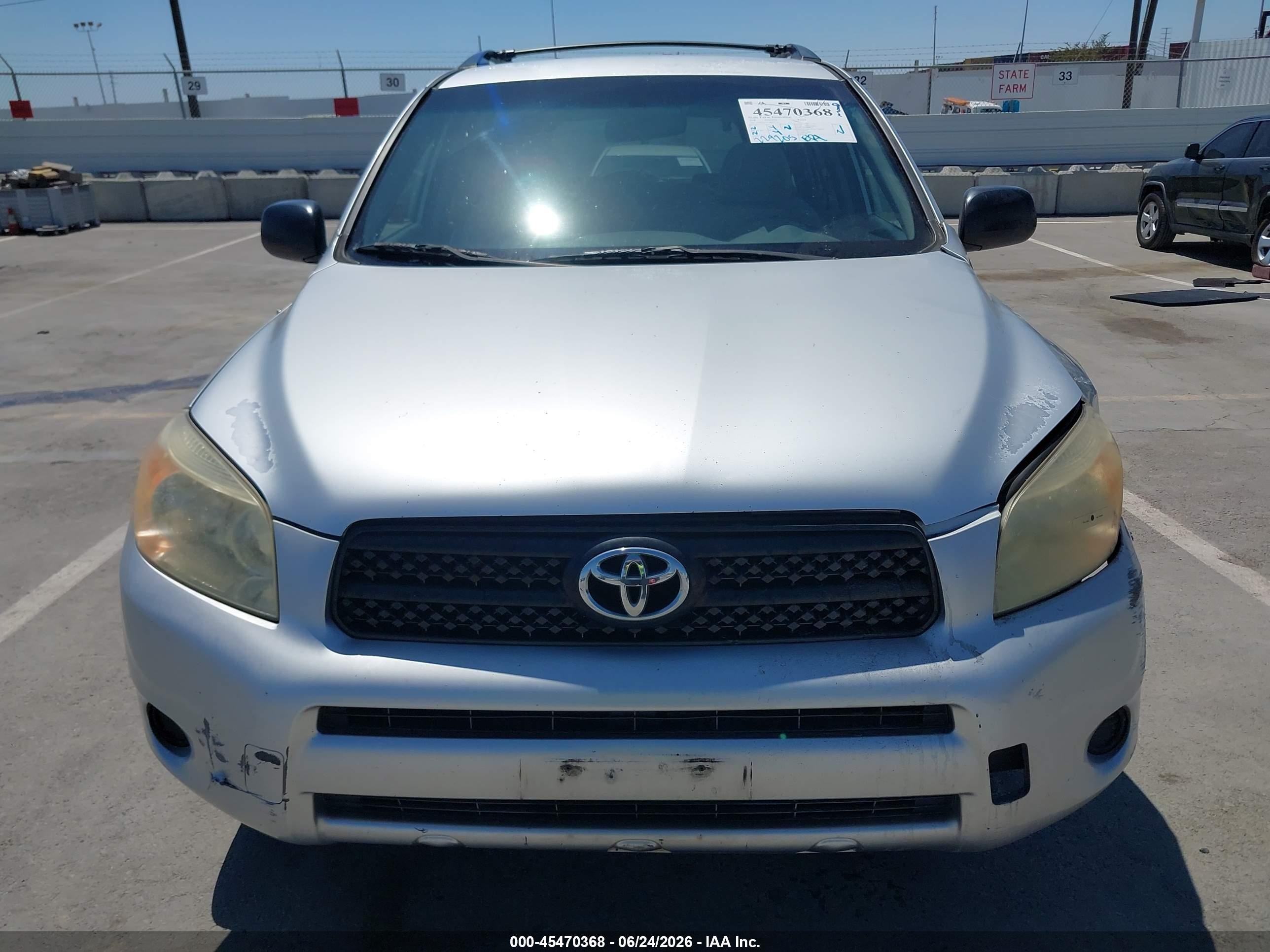 2008 Toyota Rav4   Silver vin: JTMZD33VX86077715