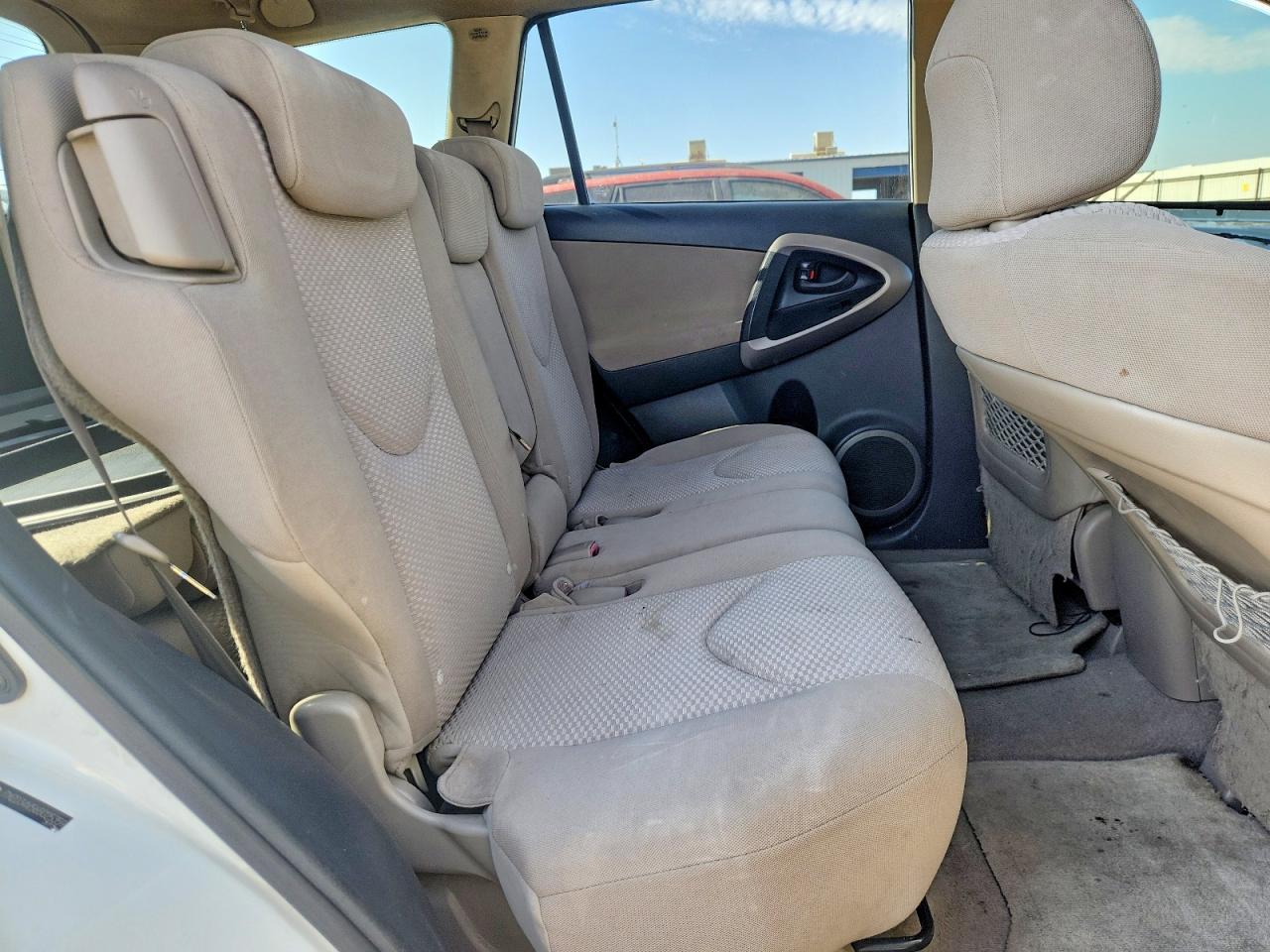 2006 Toyota Rav4 Limited White vin: JTMZD34V565025359