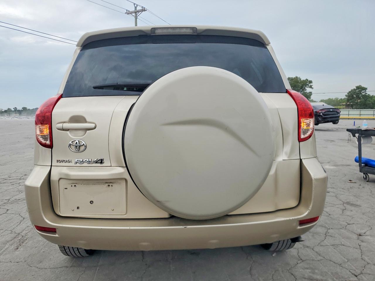 2008 Toyota Rav4 Base Tan vin: JTMZD35V285086668