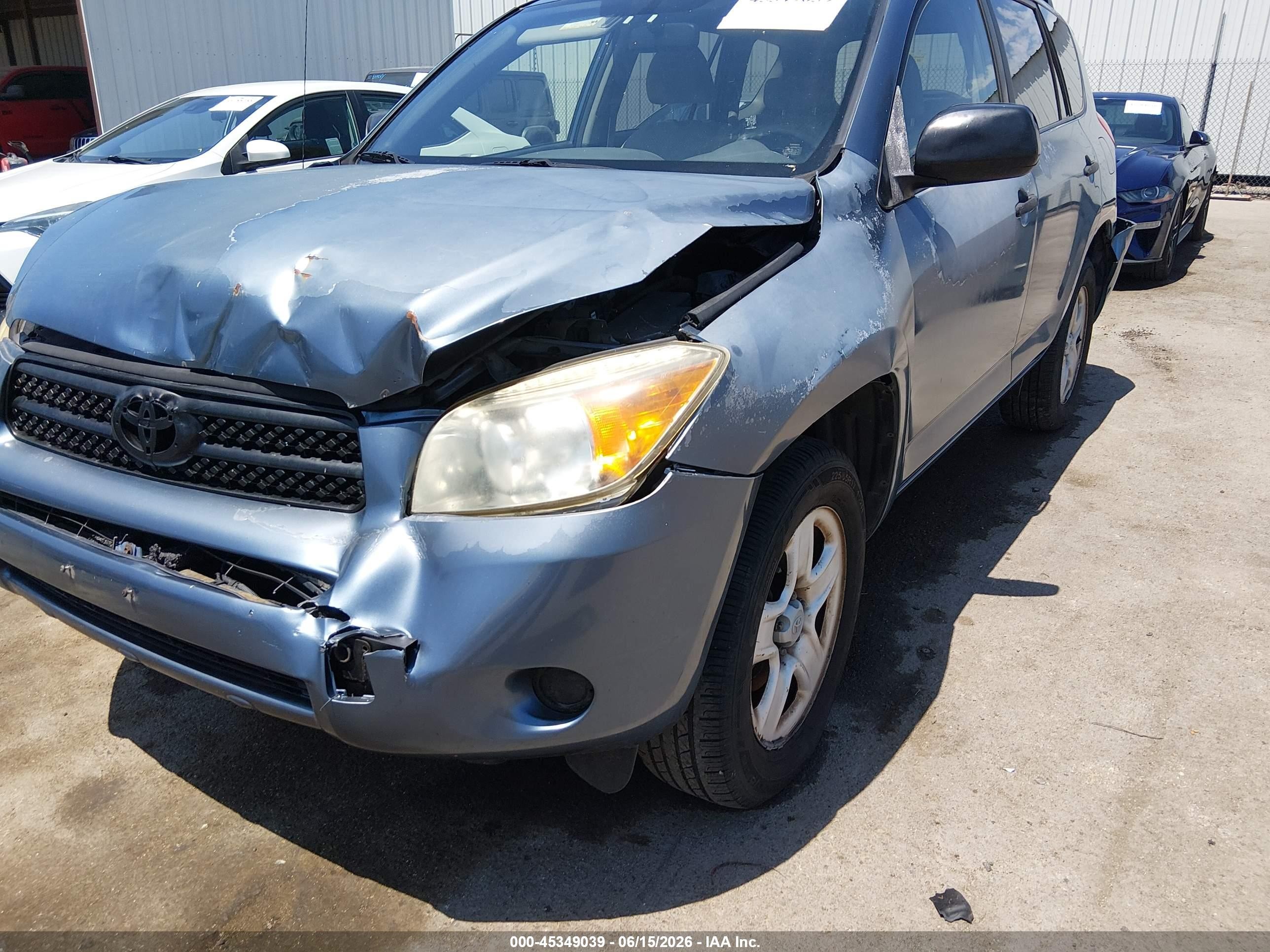 2008 Toyota Rav4   Синий vin: JTMZD35V585096014