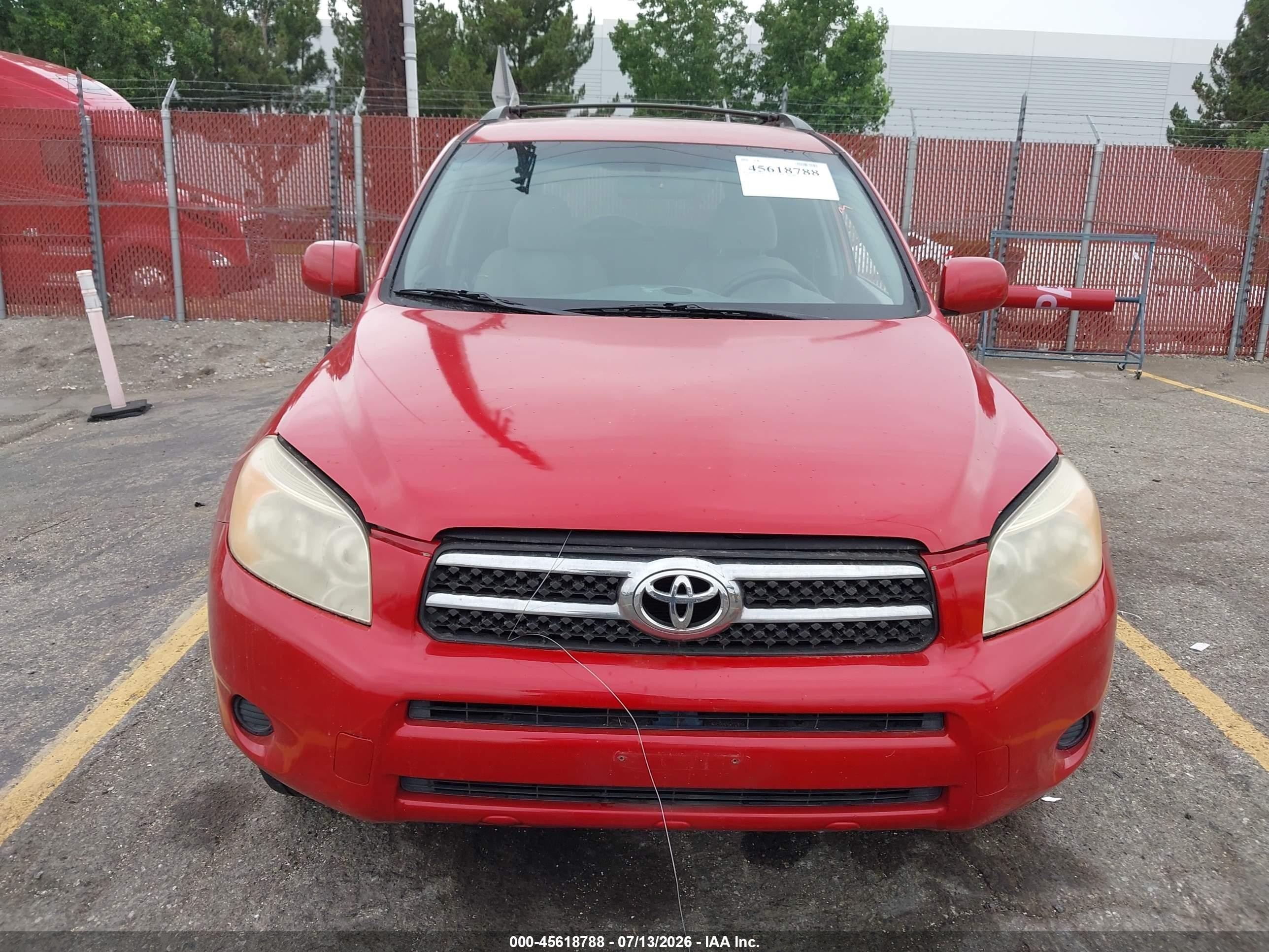 2007 Toyota Rav4   Красный vin: JTMZD35V775071873