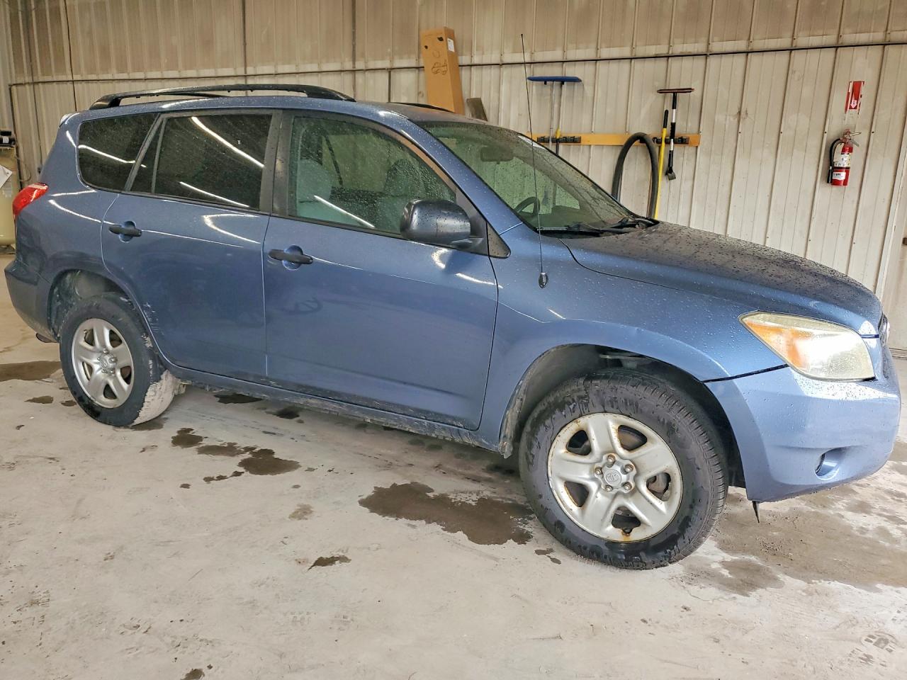 2008 Toyota Rav4 Base Blue vin: JTMZD35V785116442