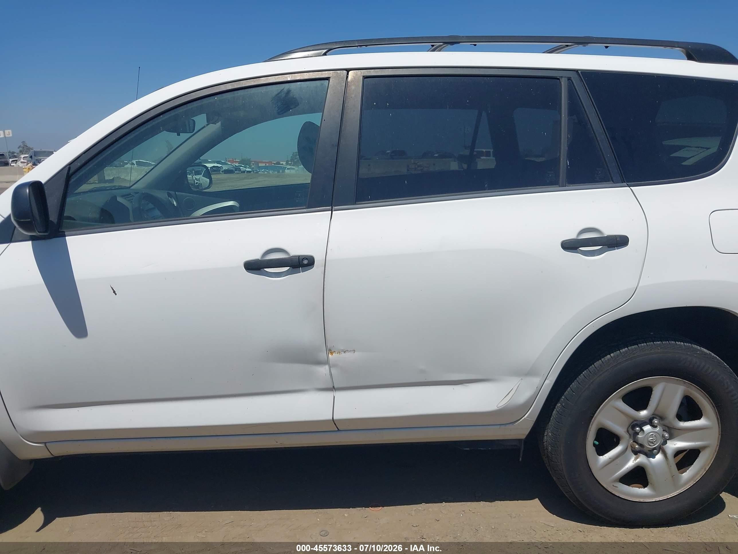 2007 Toyota Rav4 Белый vin: JTMZD35V875033956